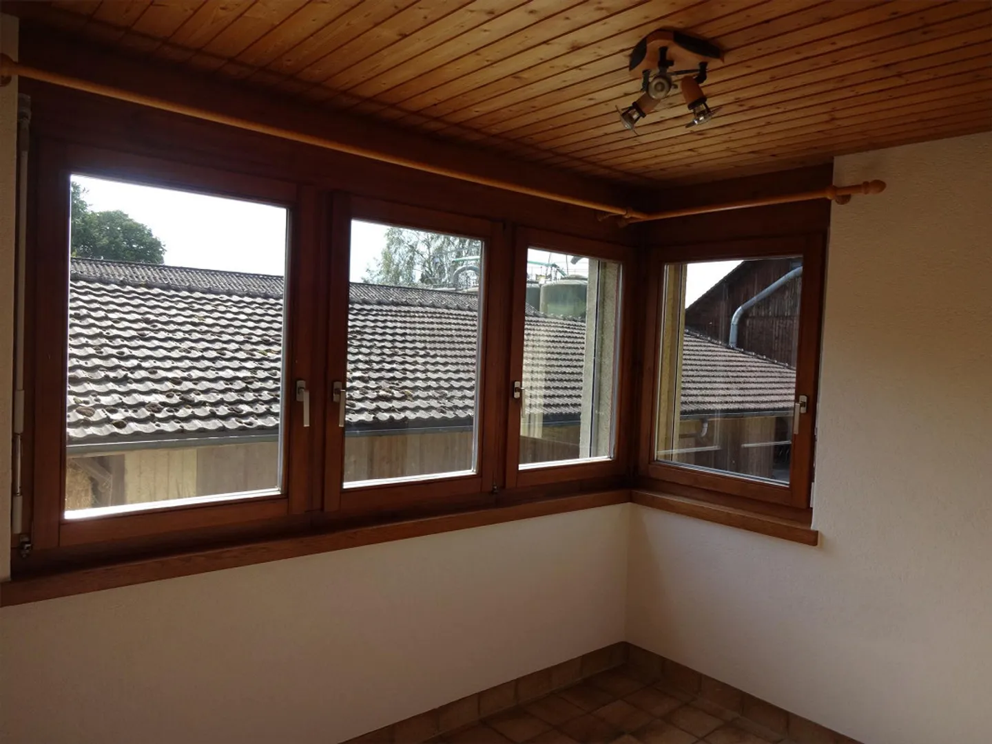 Wohnhaus auf dem Bauernhof - Photo 5 of 20