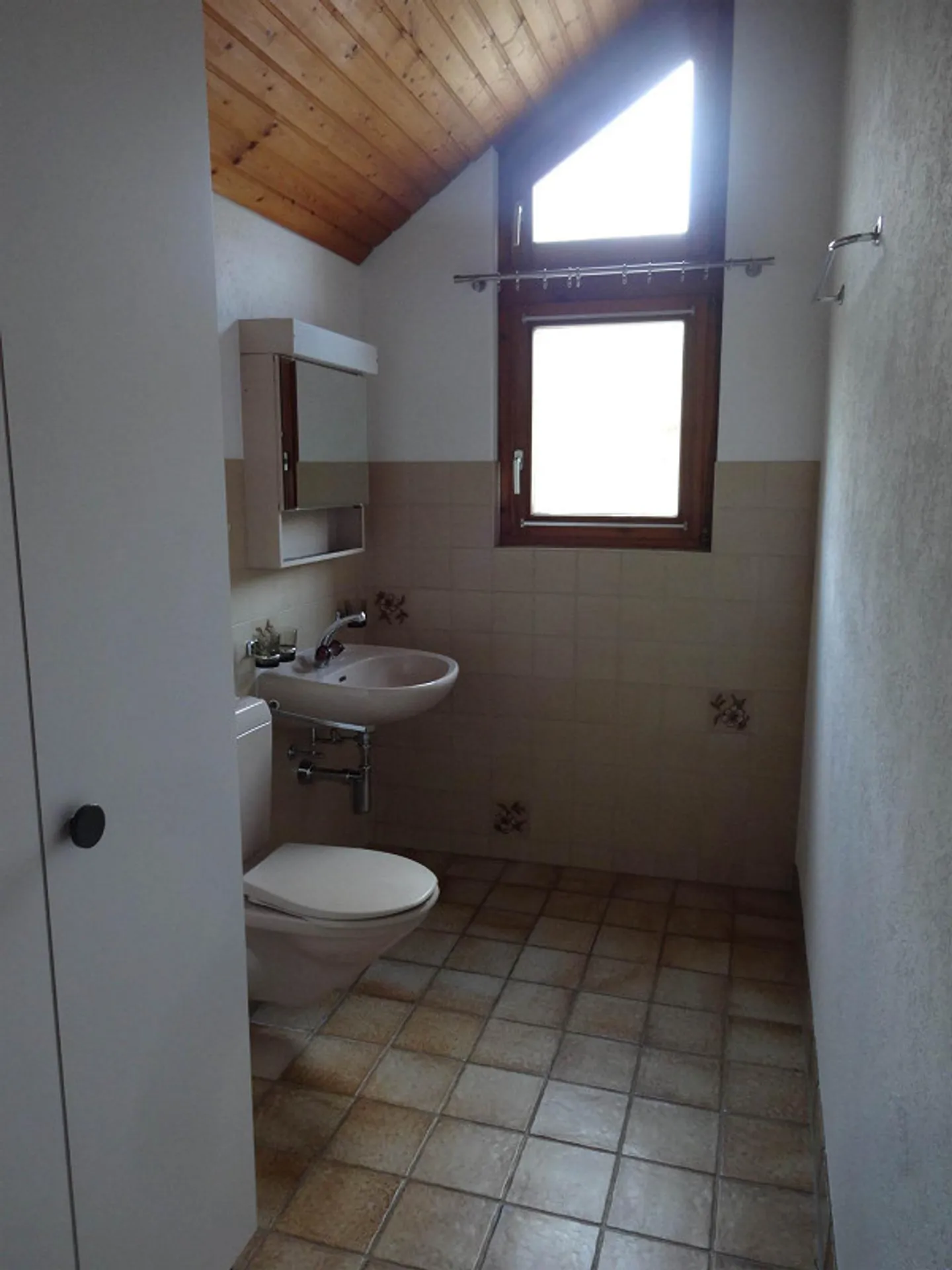 Wohnhaus auf dem Bauernhof - Photo 15 of 20