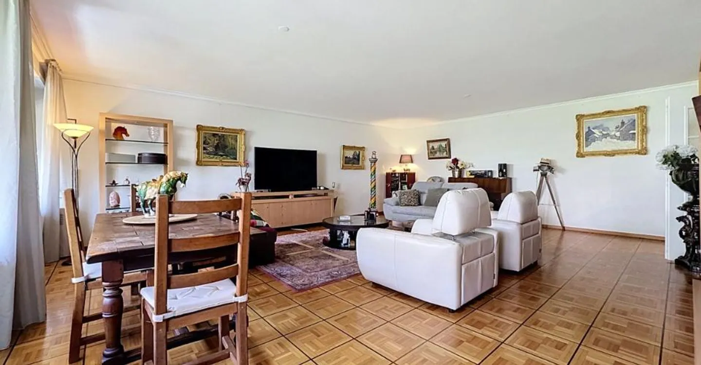 Appartamento Lussuoso con Balcone - Foto 1 di 10