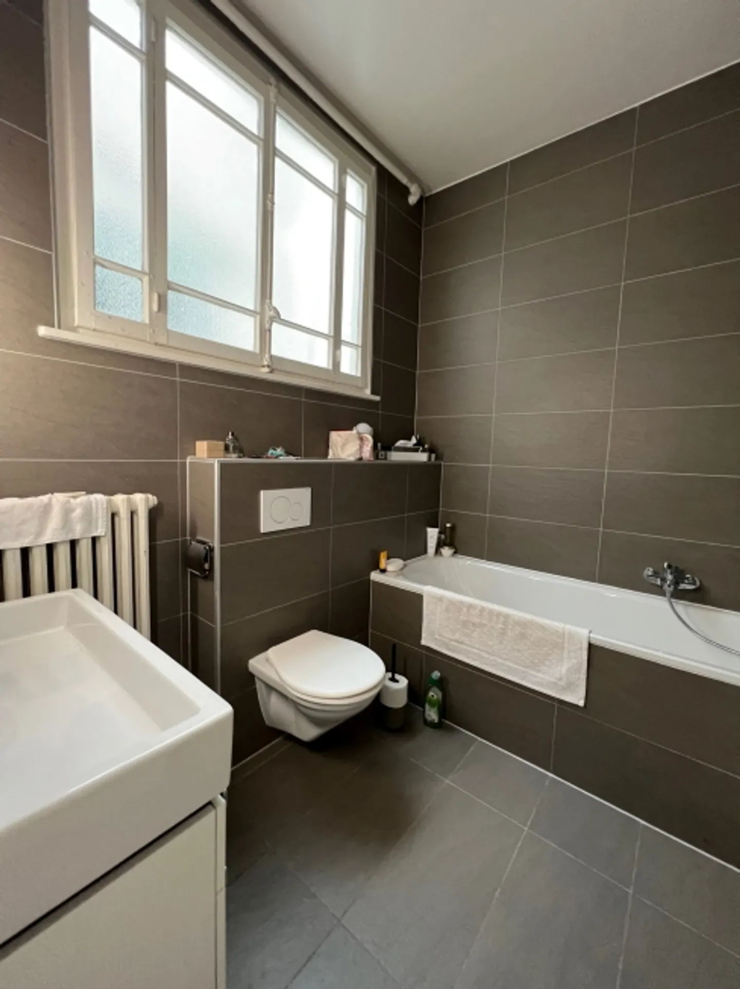 Apartment for rent - Photo 4 of 9