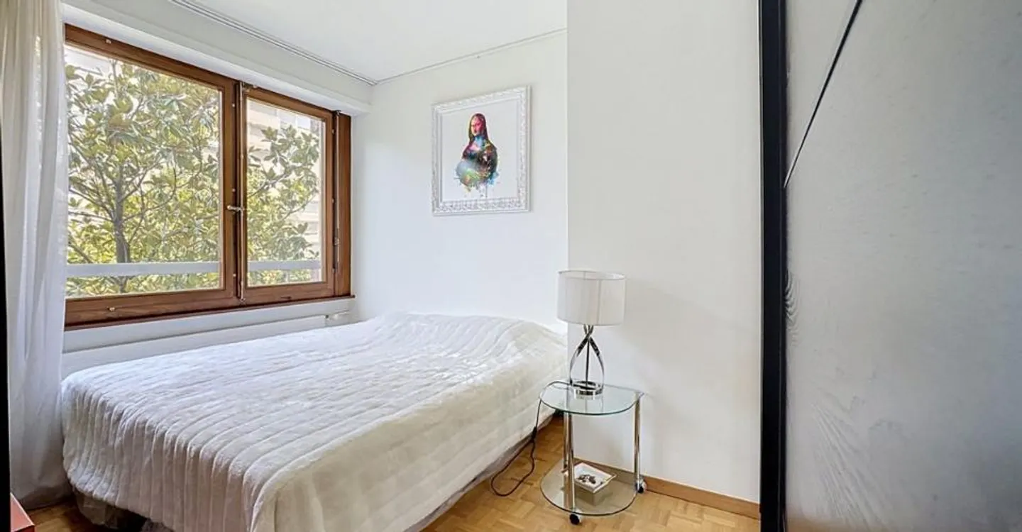 Appartamento Lussuoso con Balcone - Foto 4 di 10