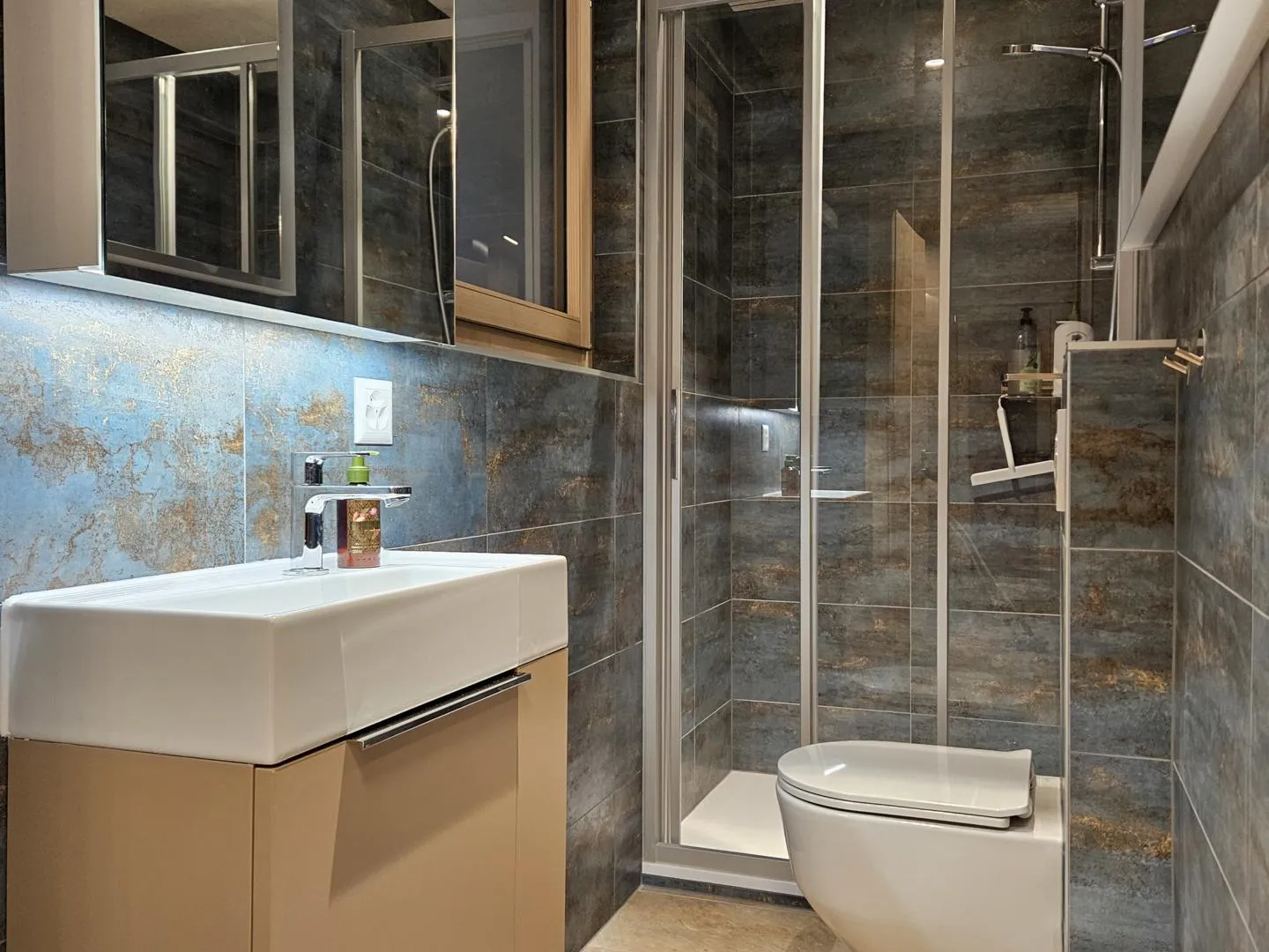 Charmantes Chalet mit Panoramablick - Foto 4 von 13