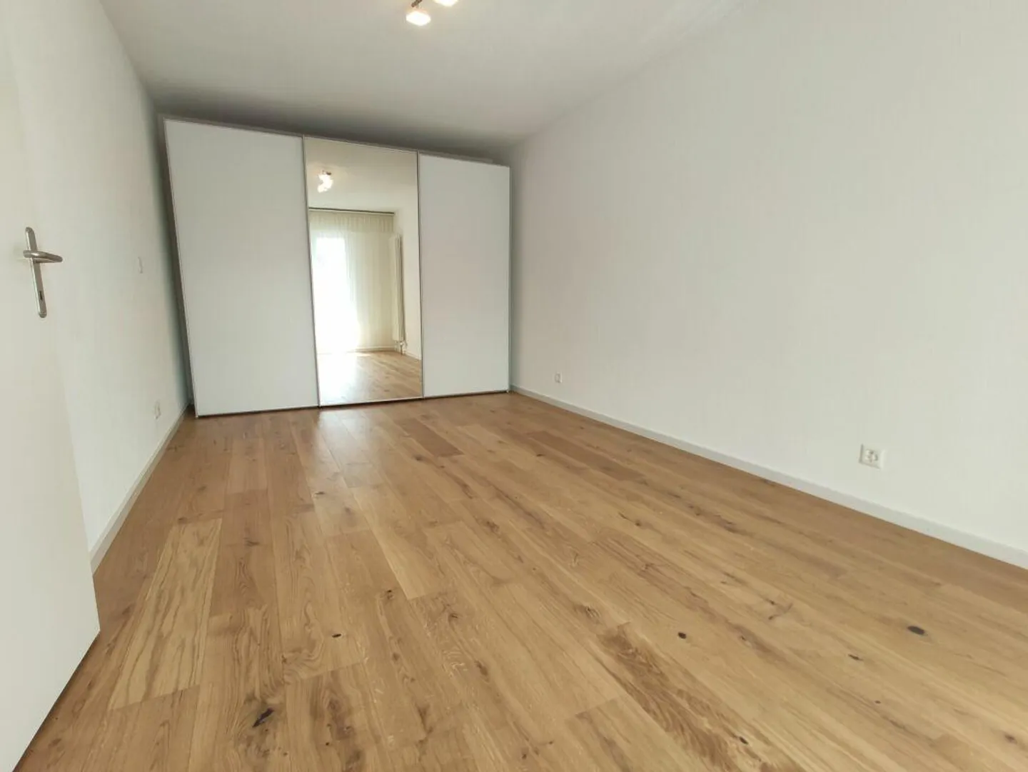 Central 2½ Room Apartment - Photo 6 of 12