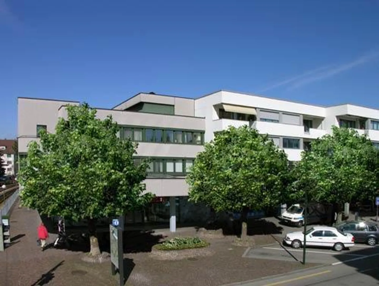 Magazzino vicino all'autostrada - Foto 1 di 3