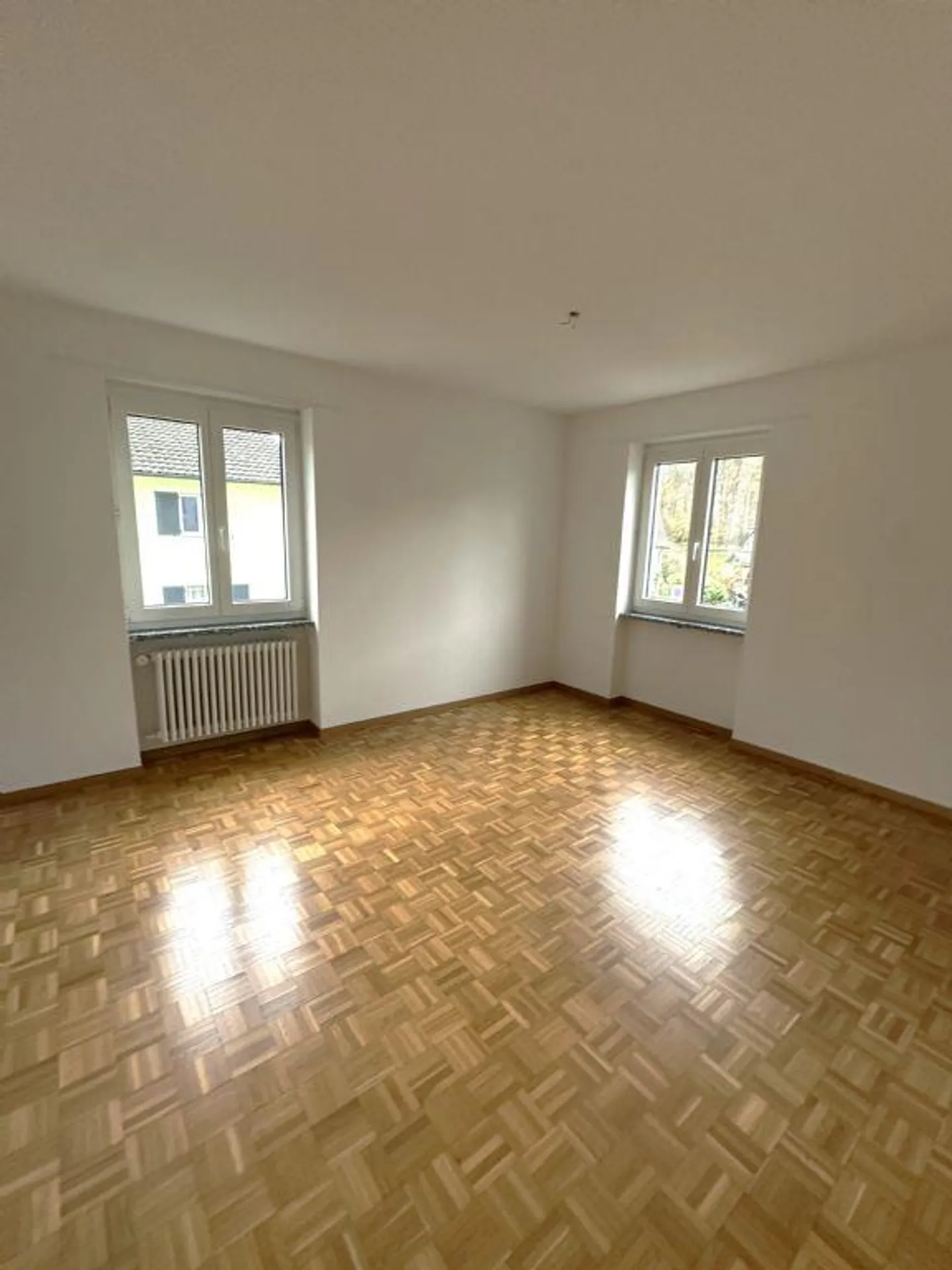 CENTRAL | QUIET | CHARMING - Photo 6 of 7