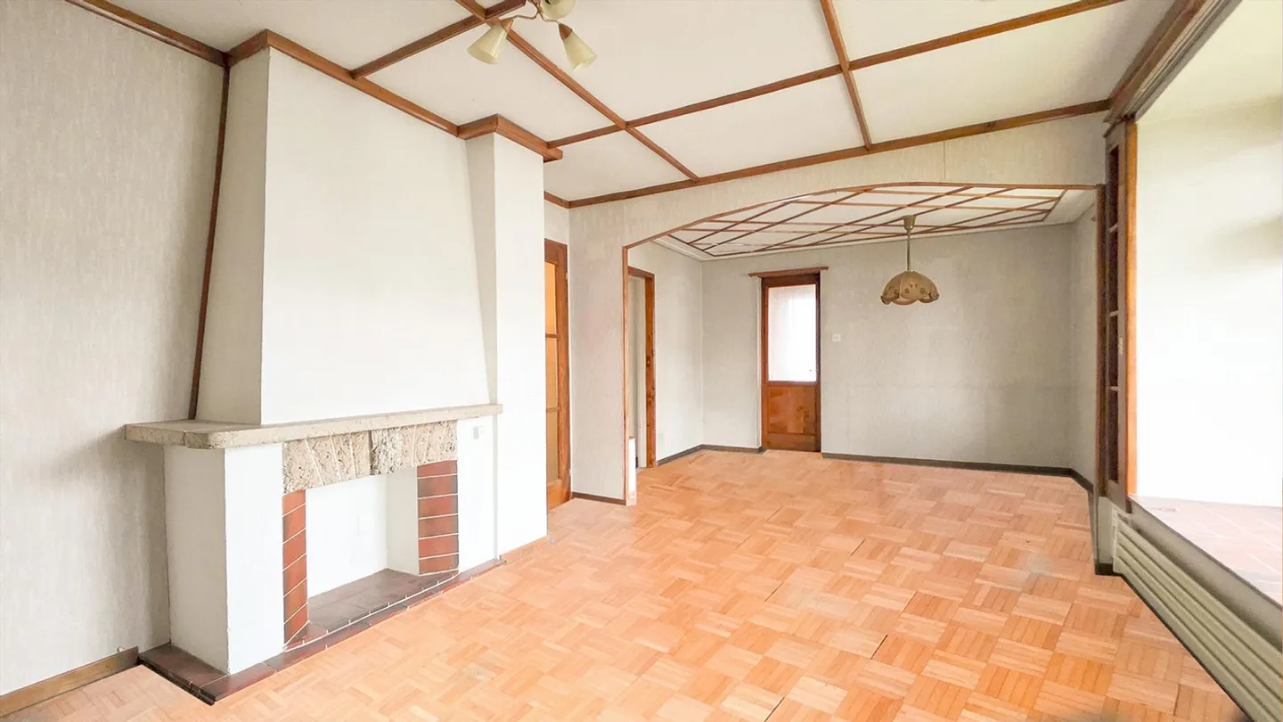 Single-family house near the lake - Photo 1 of 3