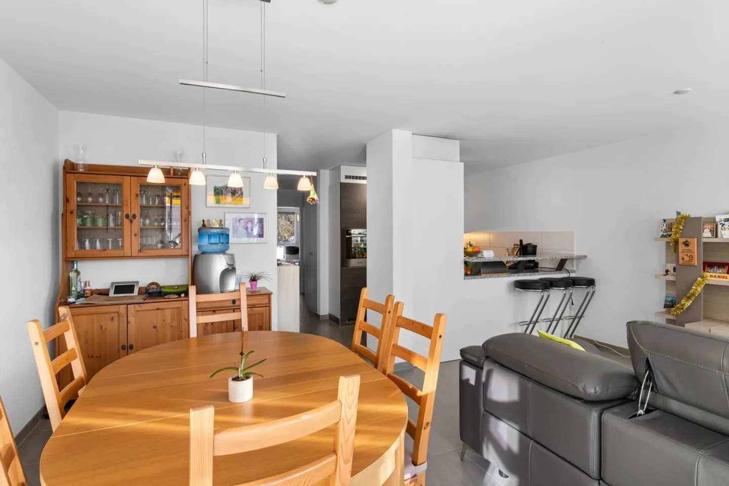 2.5-room apartment in a quiet area close to amenities - Photo 9 of 13