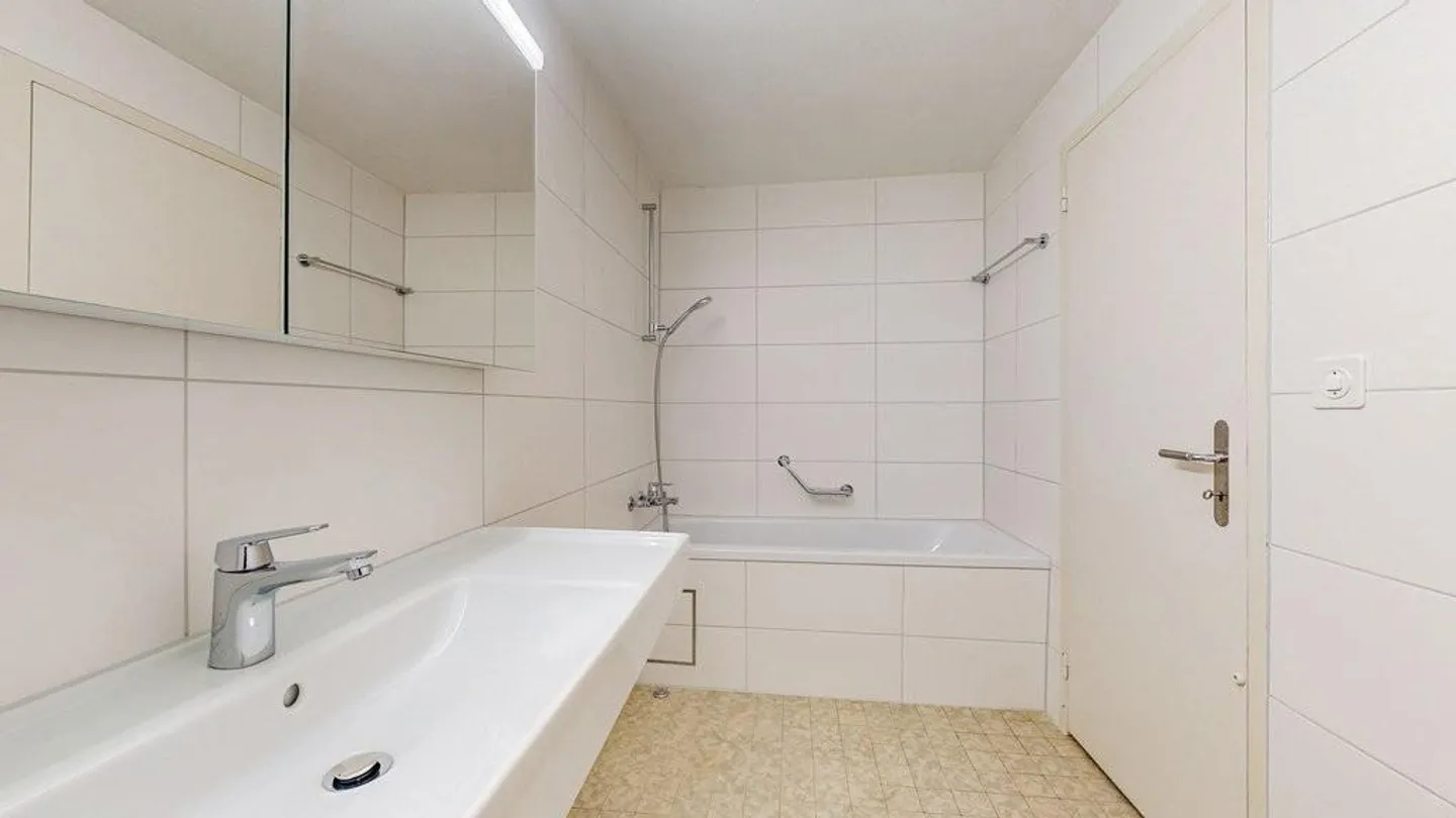 Rêvez-vous d'une terrasse sur le toit au cœur de Bâle ? - Photo 6 sur 12