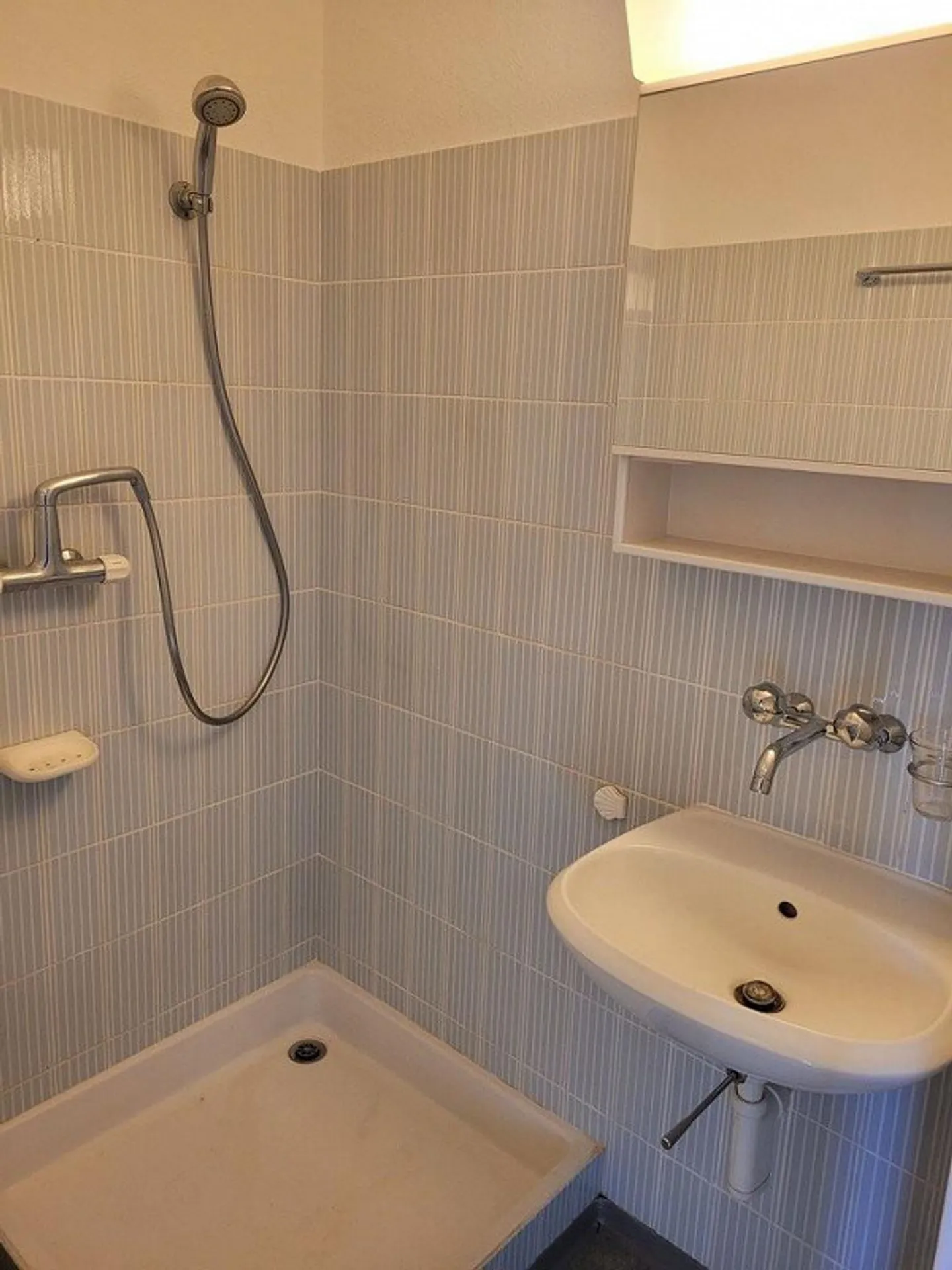 Bright 1-room apartment near Zurich for rent - Photo 7 of 7