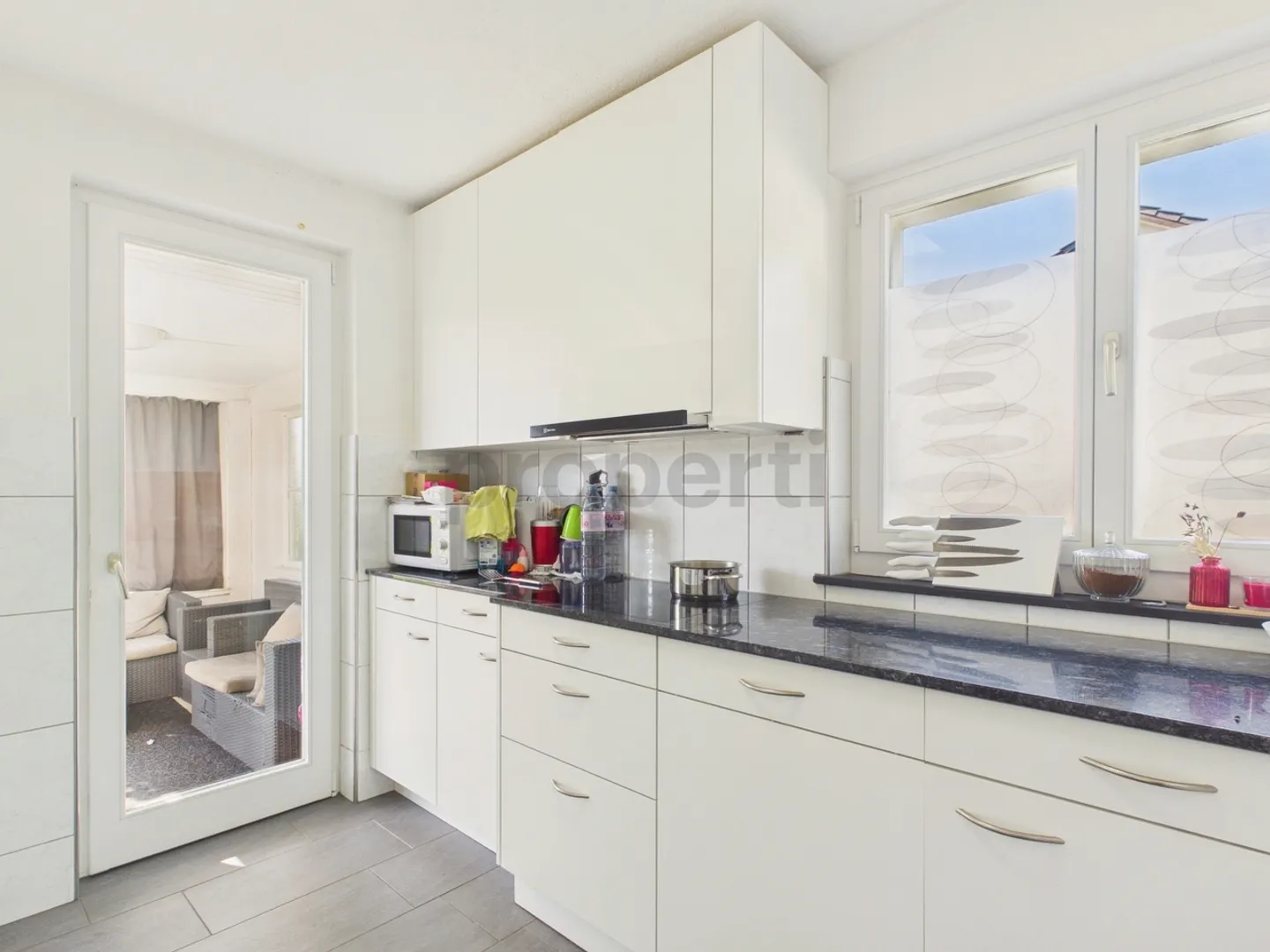 Who seeks, finds: The completely renovated family happiness on the outskirts of Döttingen - Photo 4 of 13