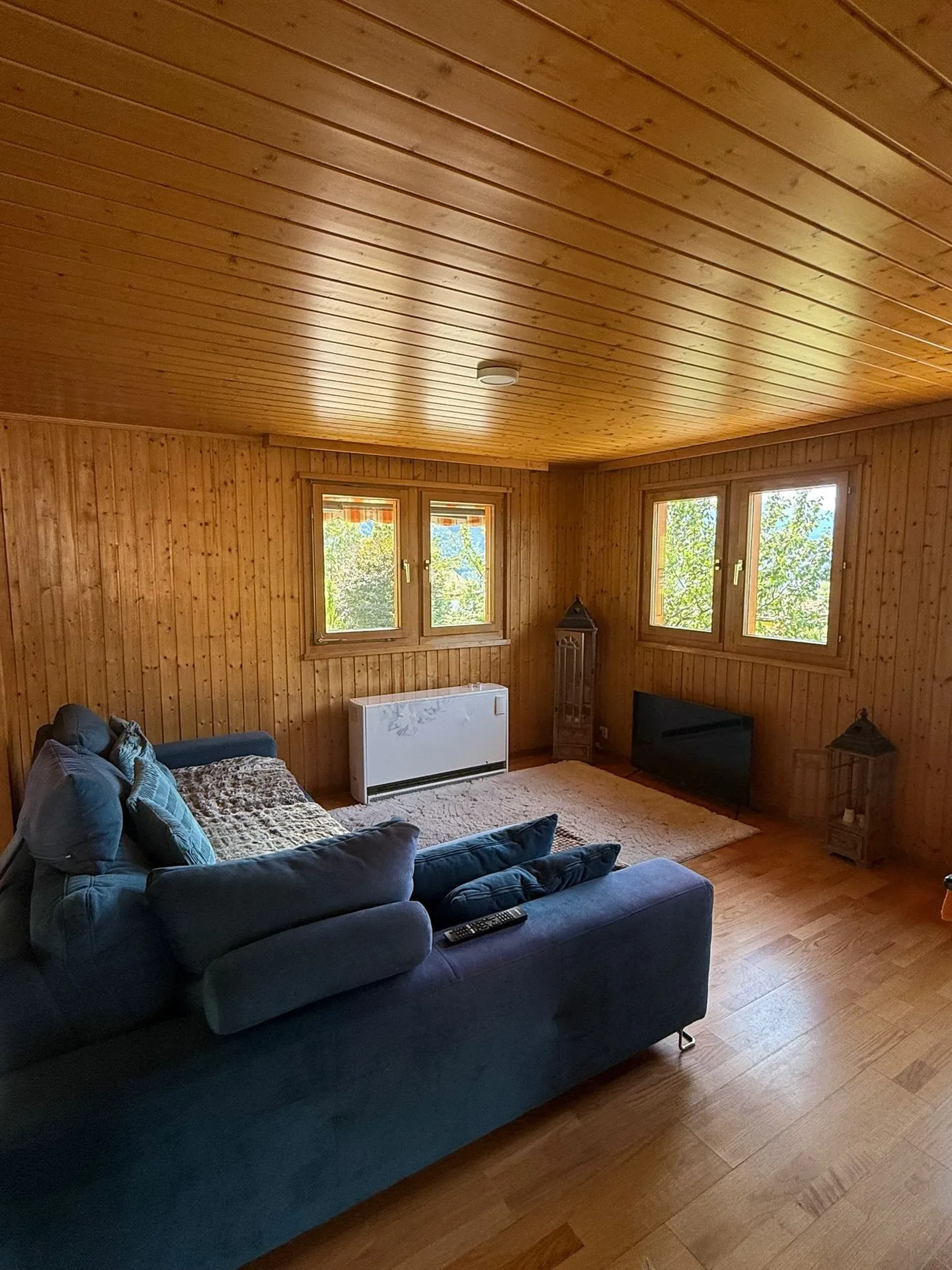 Charming 4.5-Room Chalet in an Absolutely Prime Location in Ried-Brig - Photo 7 of 10