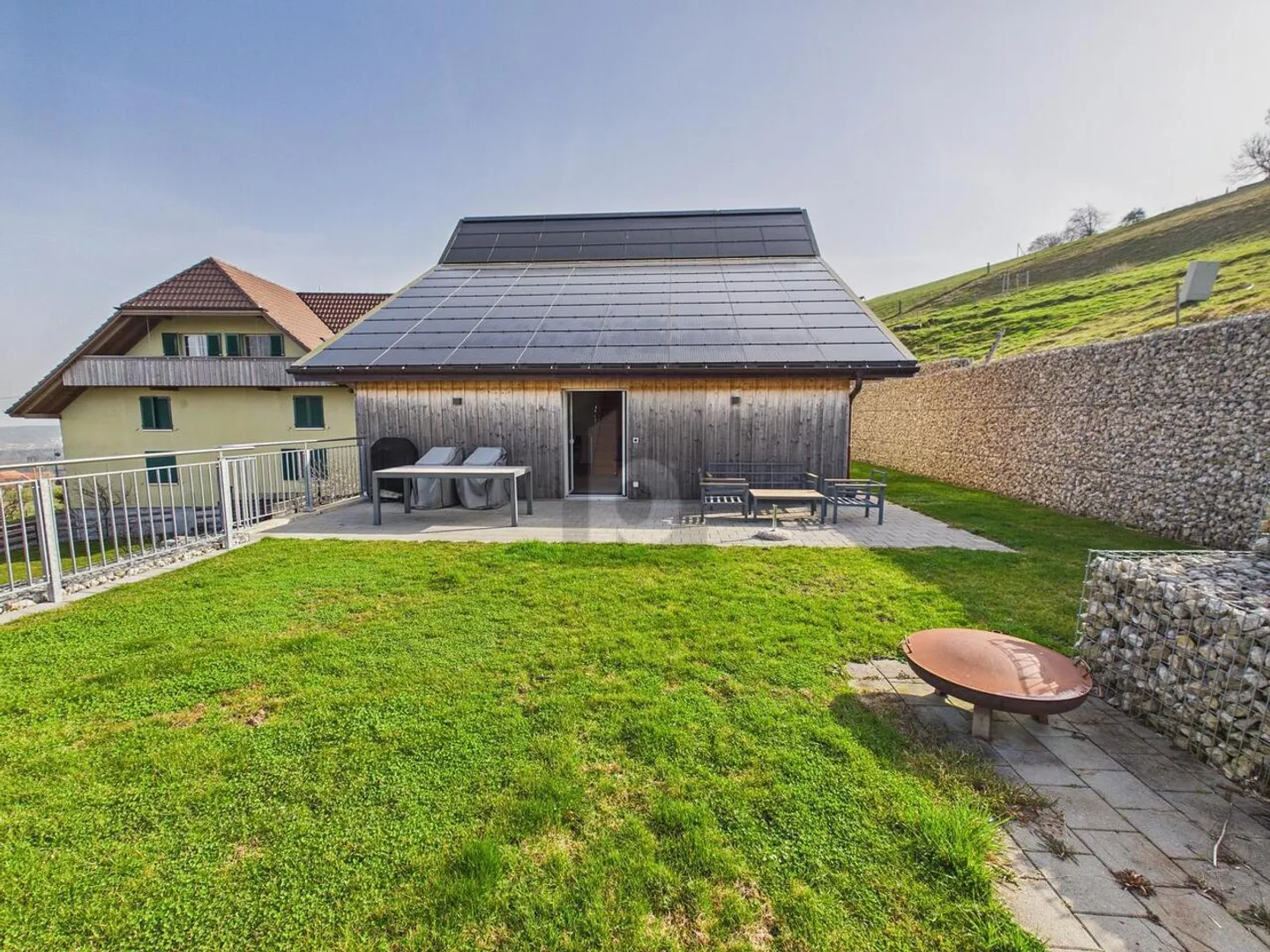 Charmant et Spacieux avec Galerie - Photo 1 sur 6