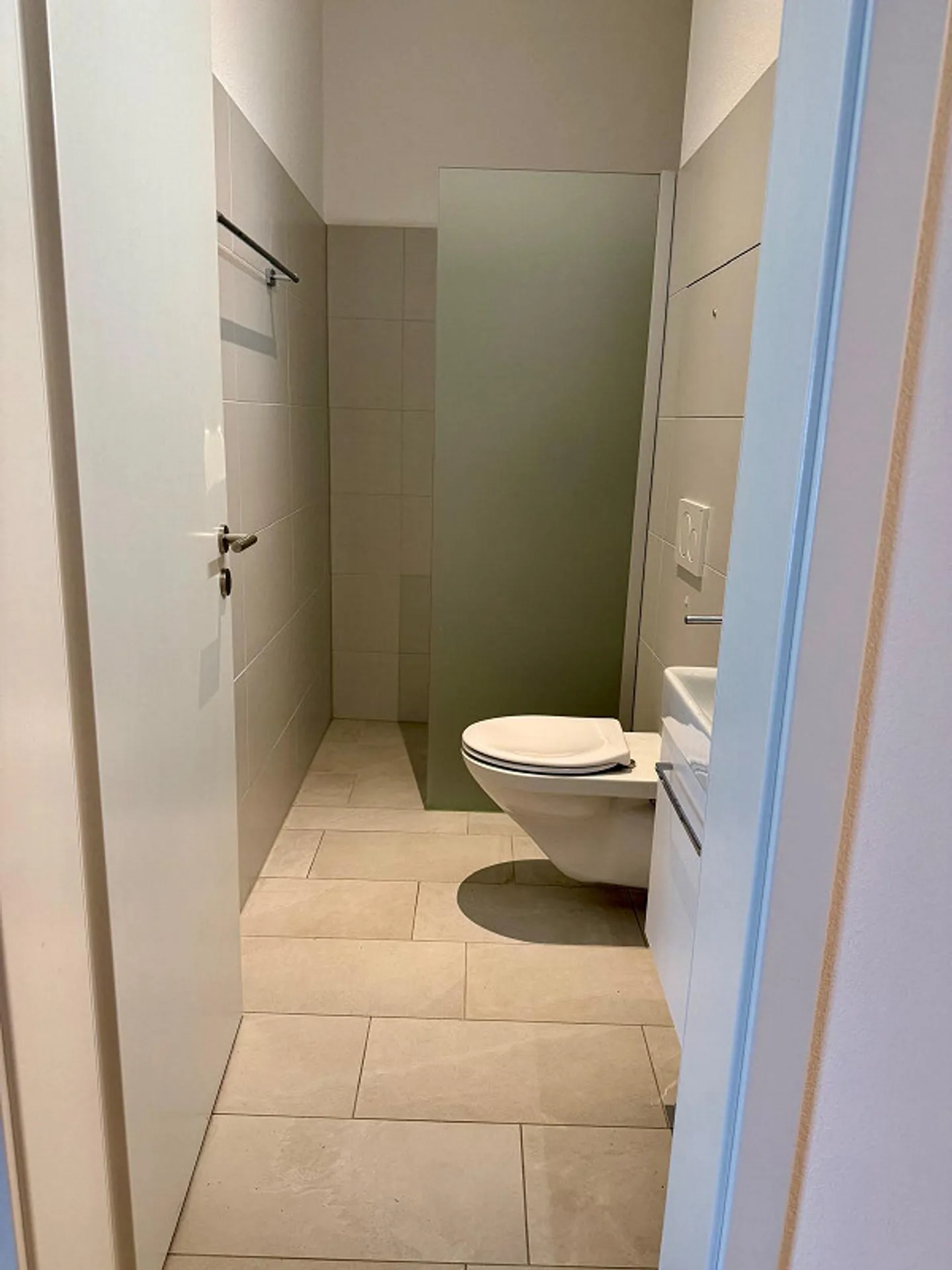 Sehr schöne, klimatisierte 5 1/2 Zimmer-Wohnung - Photo 9 sur 11