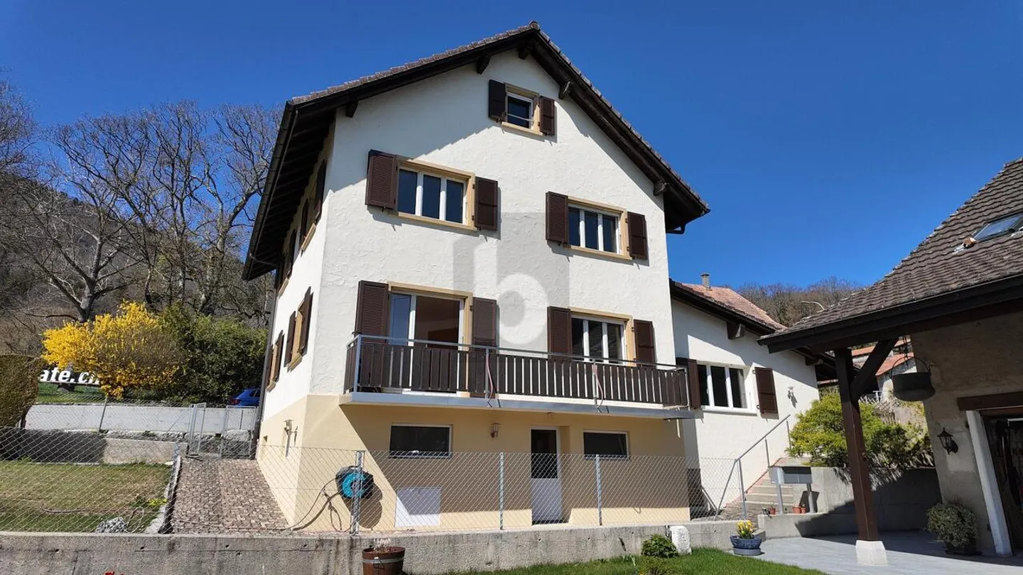 DUPLEX CON GIARDINO DI PIACERE - Foto 1 di 5