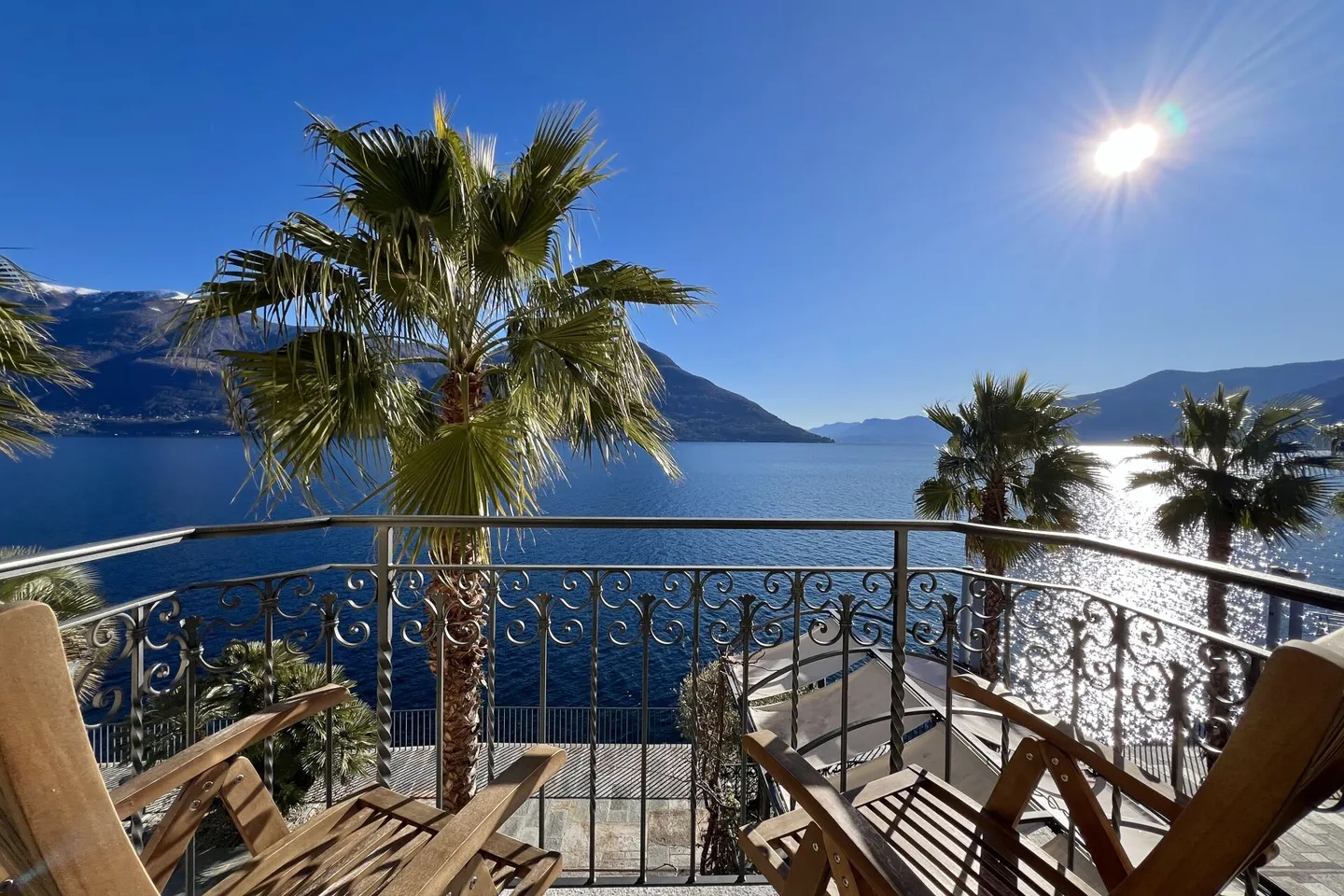 SOLD!!! SIMPLY THE BEST - Elegant apartment in a palazzo directly on the lake - Photo 5 of 28