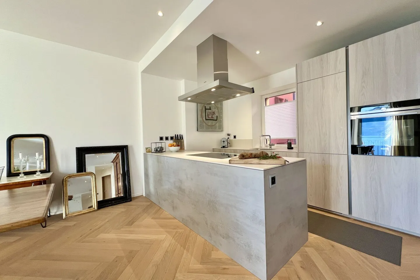 SOLD!!! SIMPLY THE BEST - Elegant apartment in a palazzo directly on the lake - Photo 8 of 28