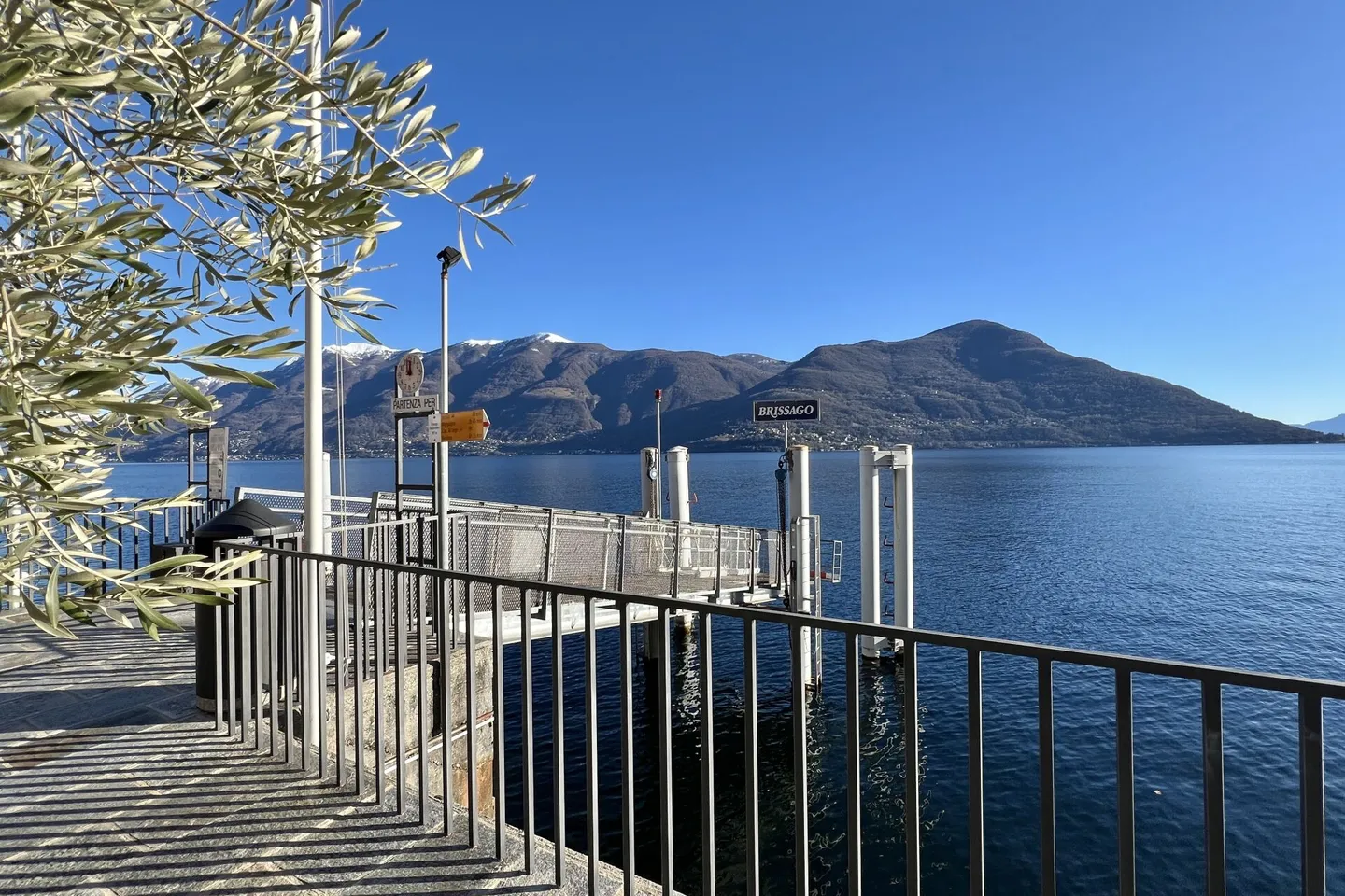 SOLD!!! SIMPLY THE BEST - Elegant apartment in a palazzo directly on the lake - Photo 26 of 28