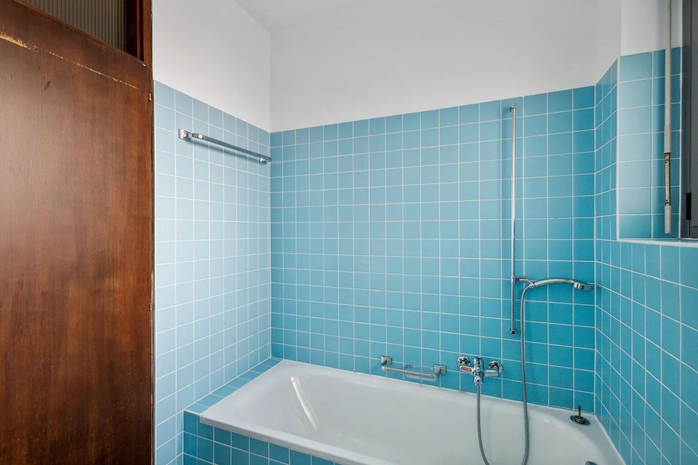 Apartment for rent - Photo 4 of 10