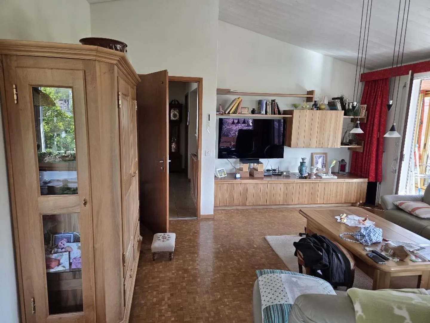 Maison individuelle de 5,5 pièces plus ancienne dans un emplacement de choix avec grand jardin - Photo 6 sur 16