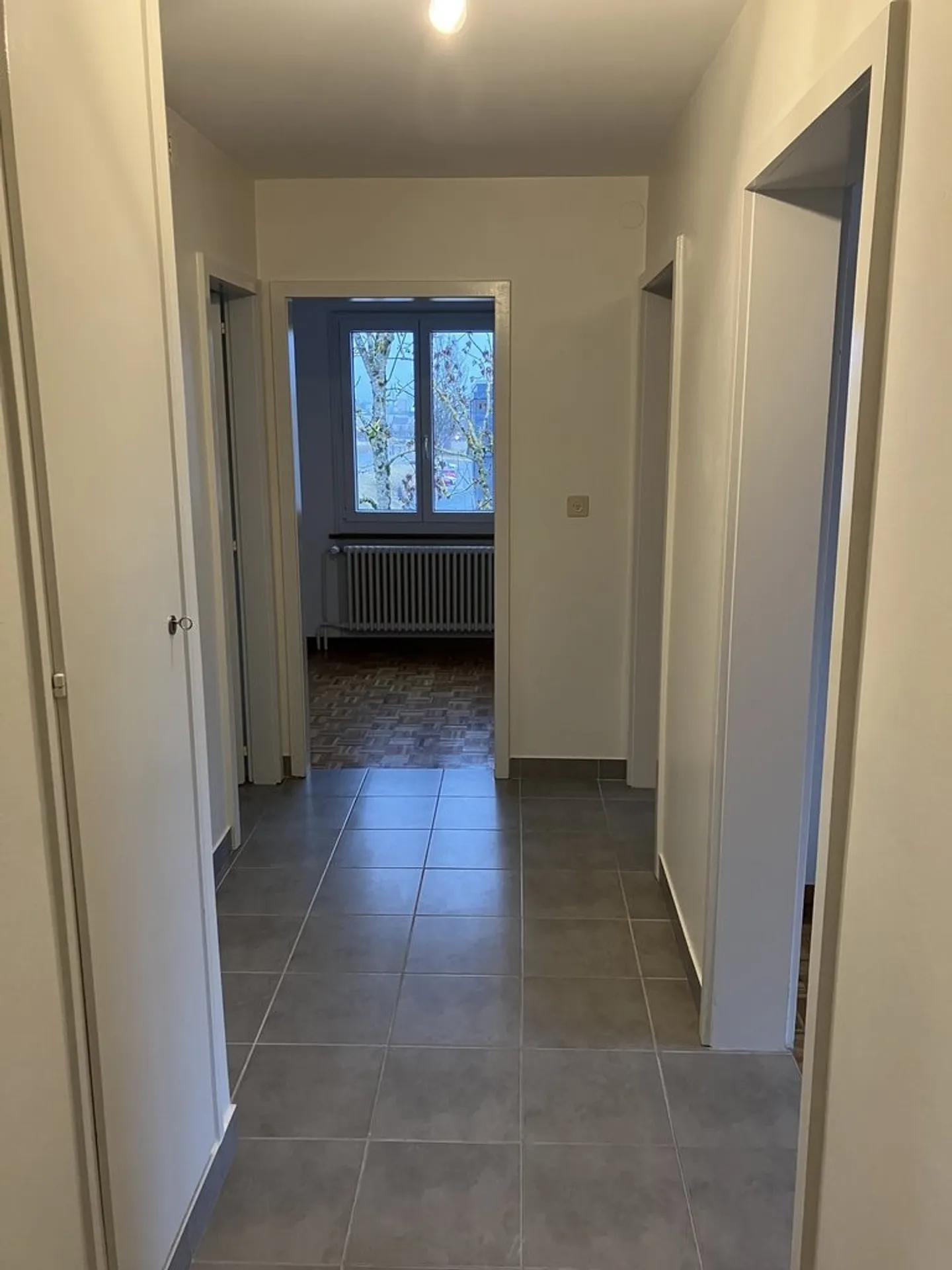 Schöne Wohnung mit Balkon - Foto 3 von 7