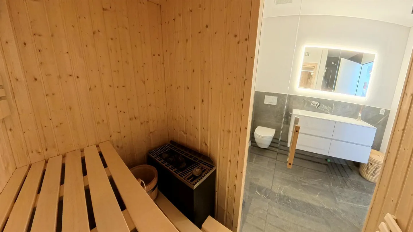 3½ Zimmer mit eigener Sauna und Kühlung — Neubau 2024 - Photo 8 sur 12