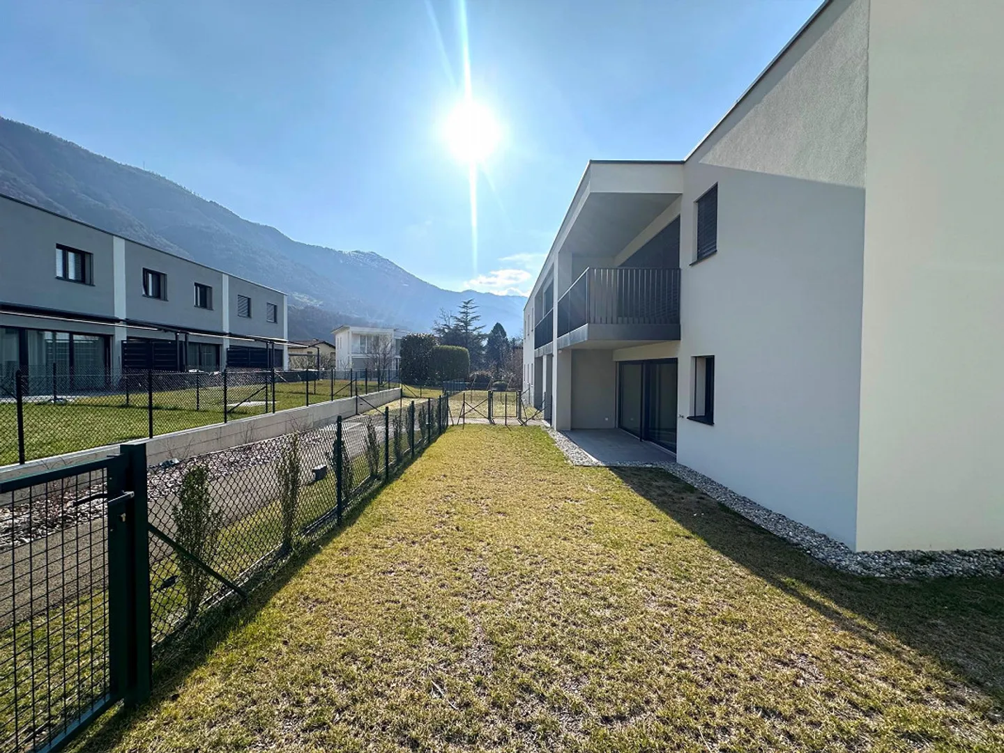 Nuovi appartamenti di 2.5 locali (2 tipologie) con giardino a Camorino - Foto 10 di 17