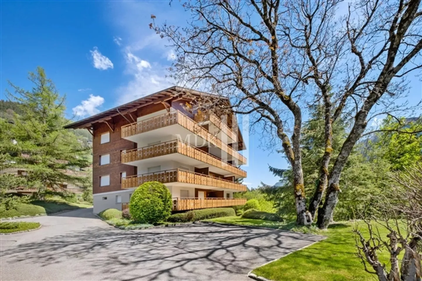 Bel appartement près de toutes les commodités - Photo 8 sur 11