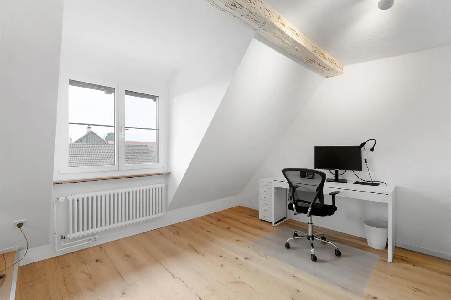 Charmantes Familienhaus mit Pool - Foto 3 von 13