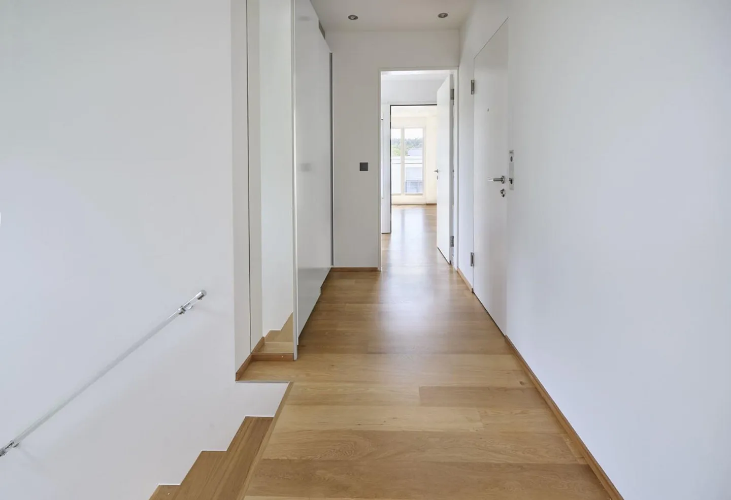 Luxuriöse Attikawohnung am Zürichsee - Foto 4 von 13
