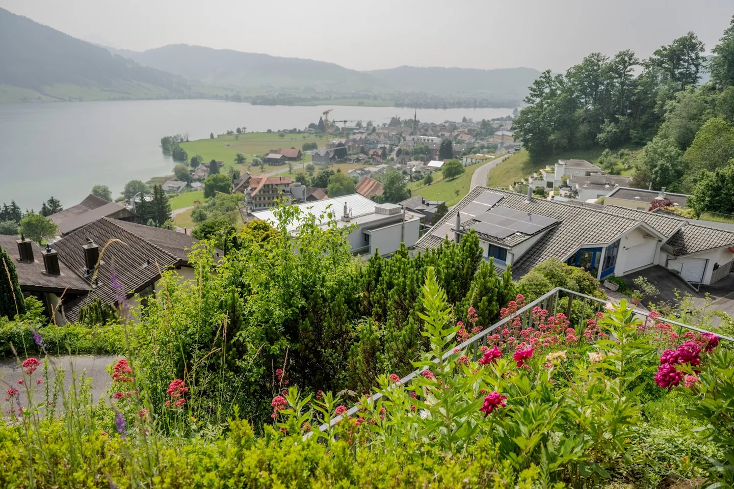 Oberägeri Heights | Erstklassige Lage mit Panoramablick - Foto 16 von 23