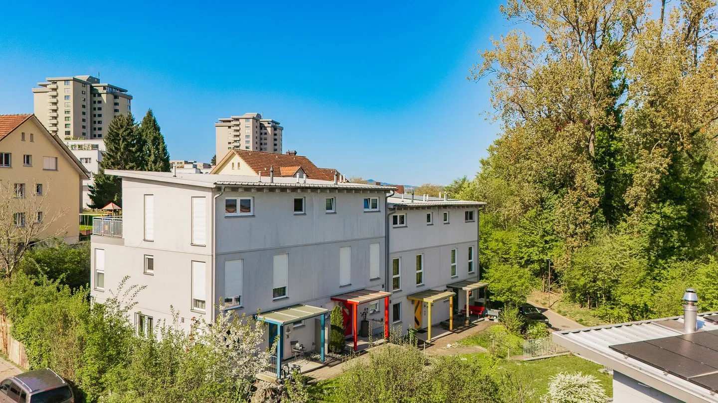 Modernes Reihenhaus in Seenähe - Foto 4 von 15