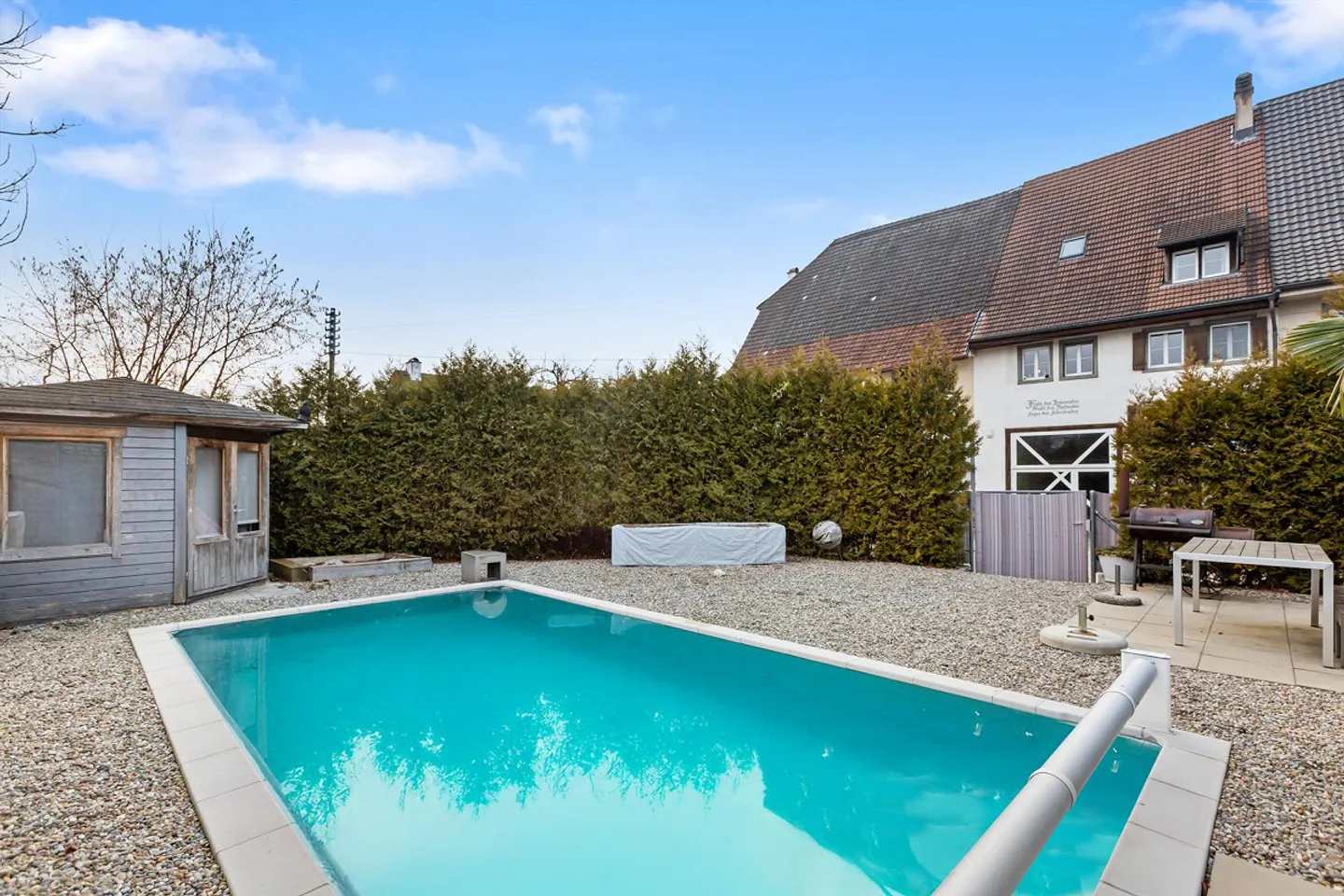 Charmantes Familienhaus mit Pool - Foto 12 von 13