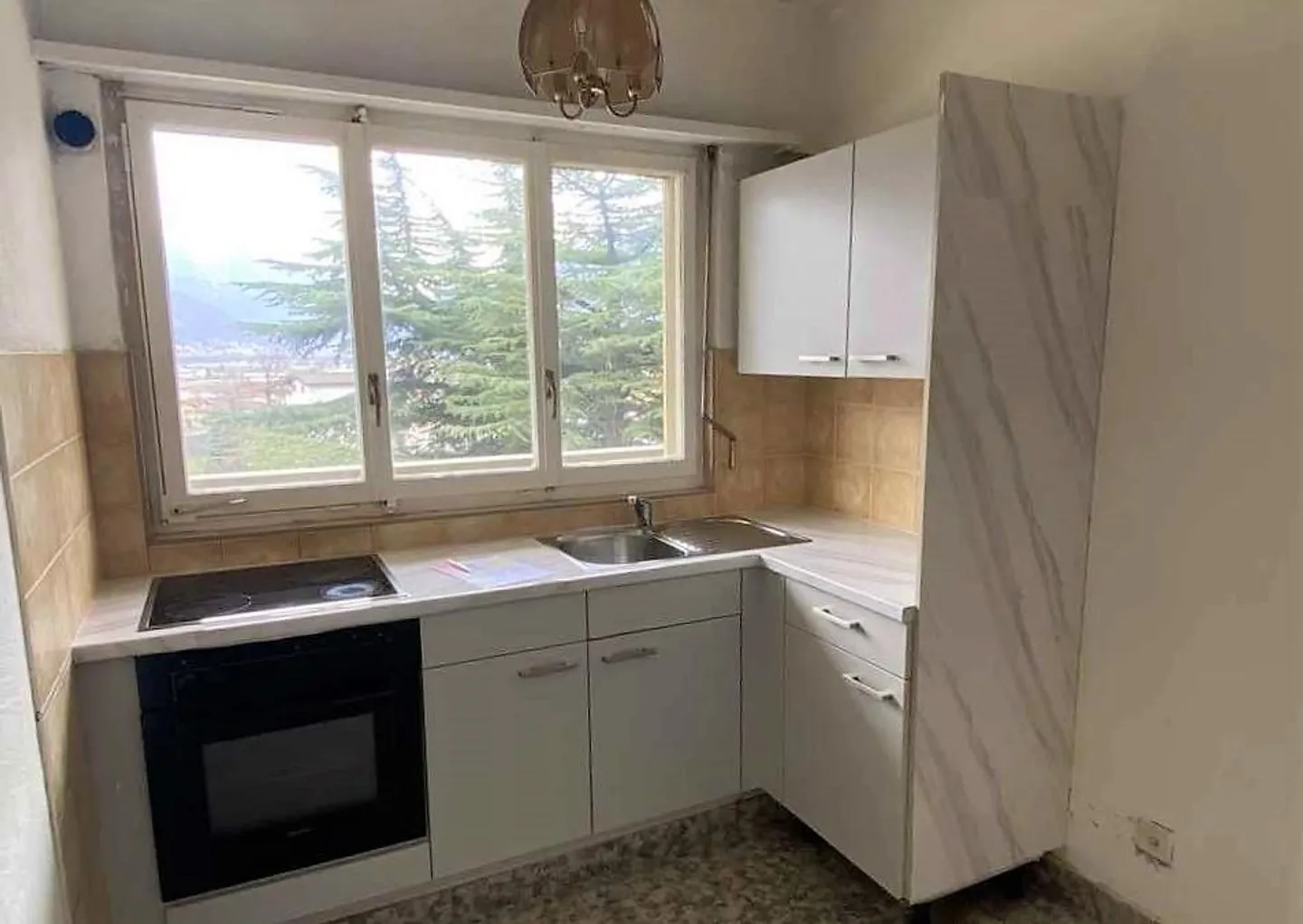 Sonnige Wohnung mit Balkon - Foto 7 von 13