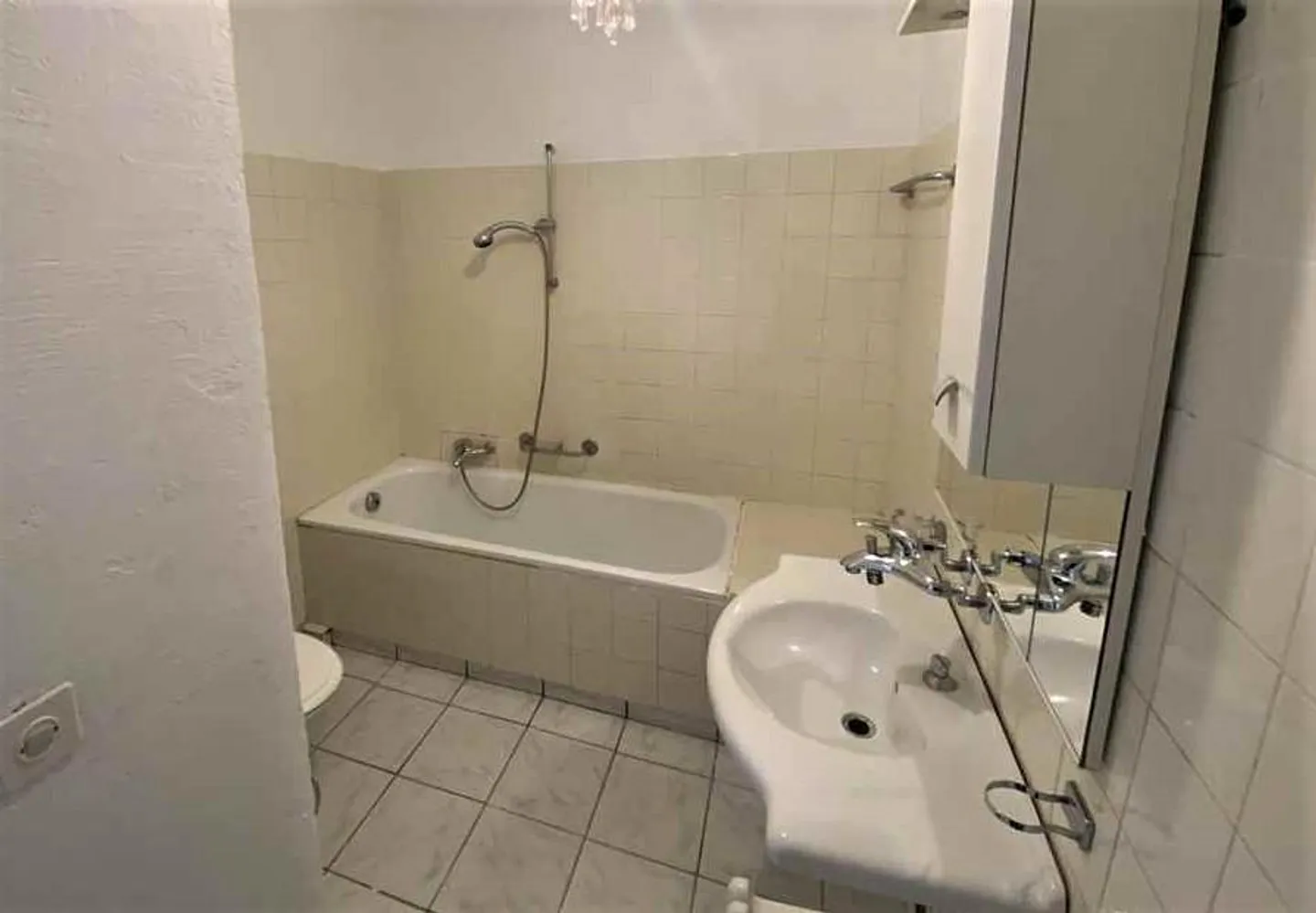 Sonnige Wohnung mit Balkon - Foto 8 von 13