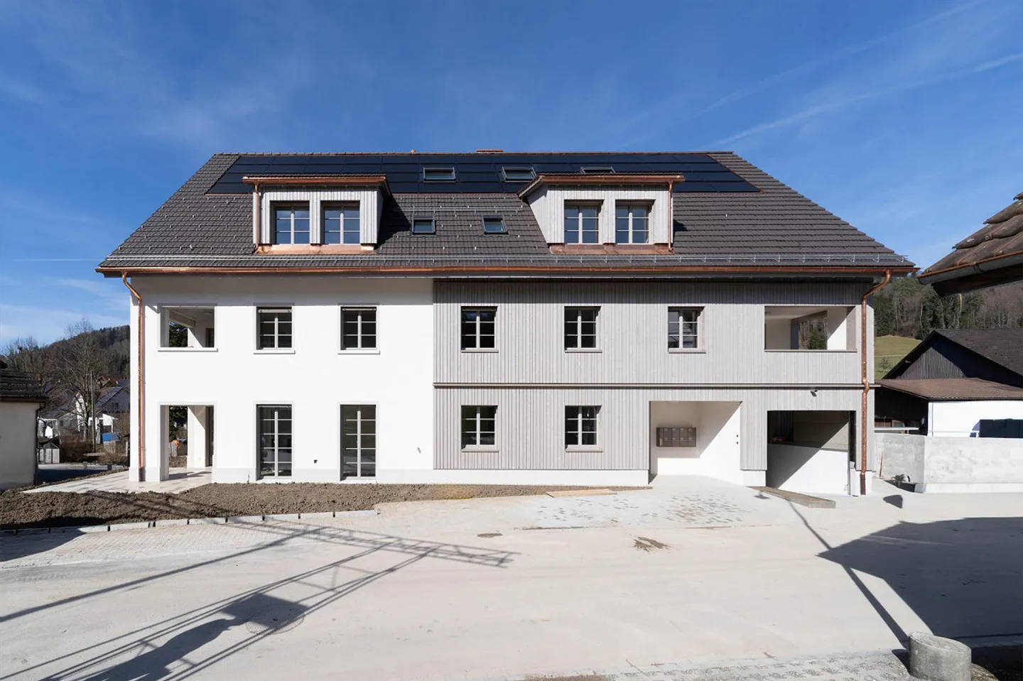 First rental - Modern apartments for rent in Oberhofen ZH! - Photo 1 of 8