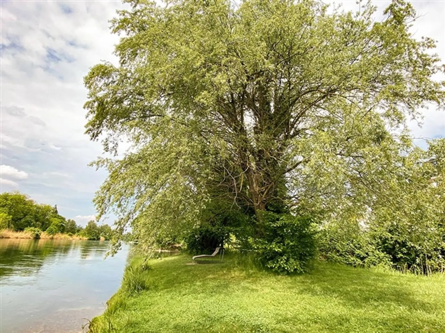 OETWIL AN DER LIMMAT - APPARTAMENTO A TERRAZZA DI PRIMA CLASSE - Foto 1 di 3