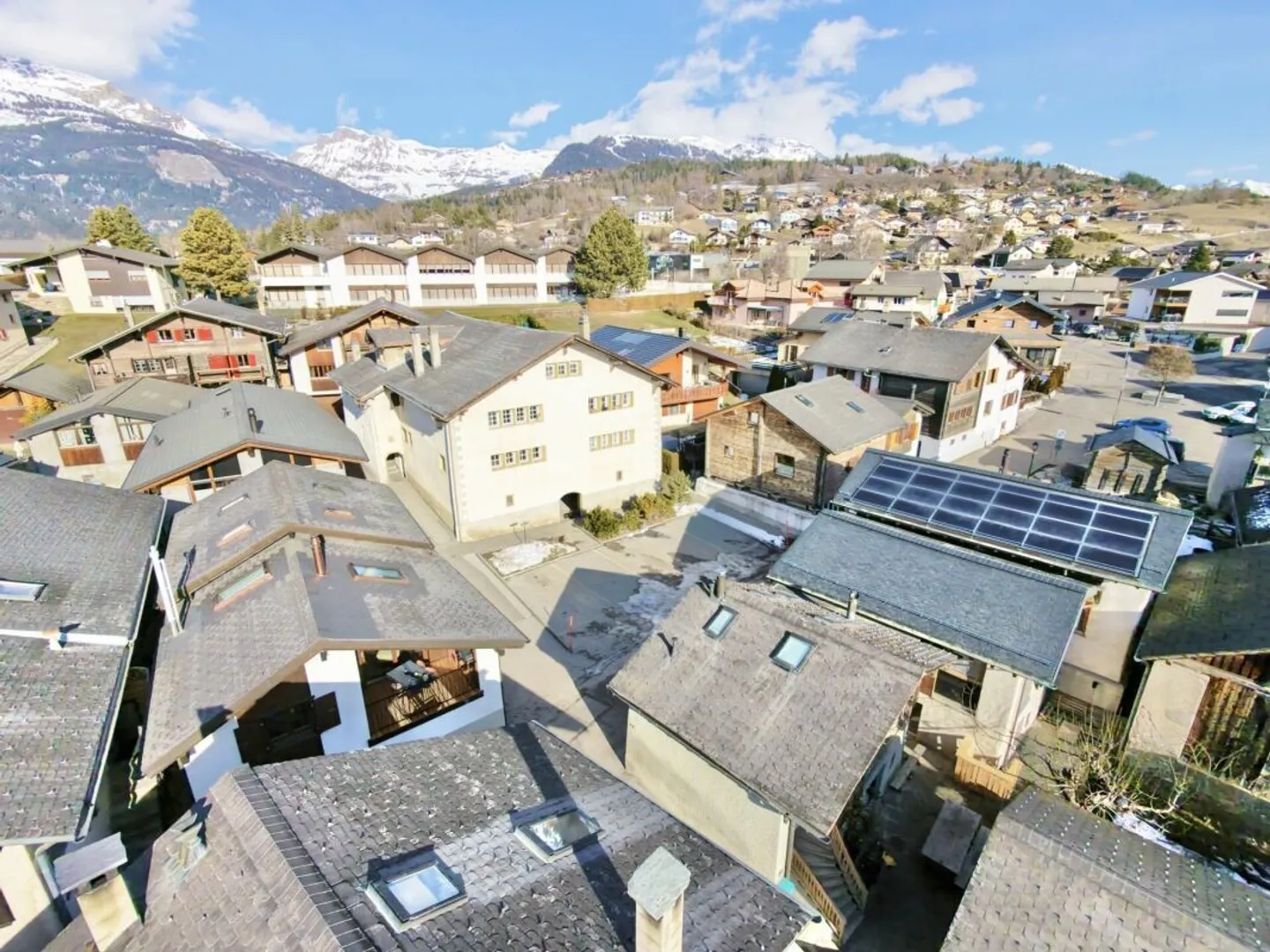 Appartement de 4,5 pièces au centre de Lens - Photo 6 sur 15