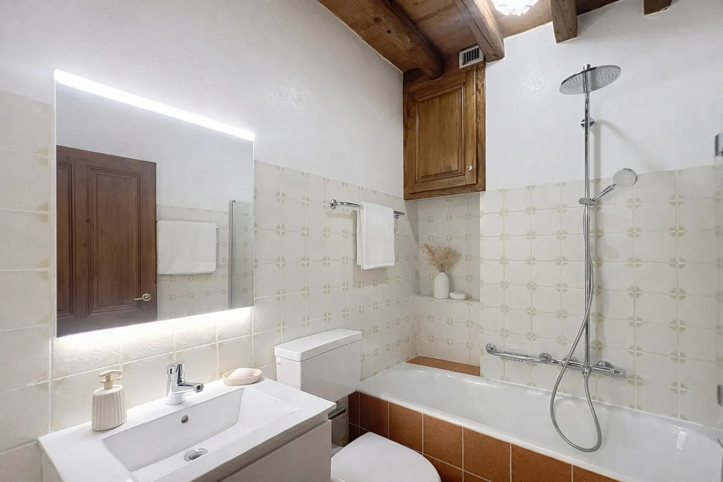 Casa di charme con giardino paesaggistico a Collex - Foto 14 di 19