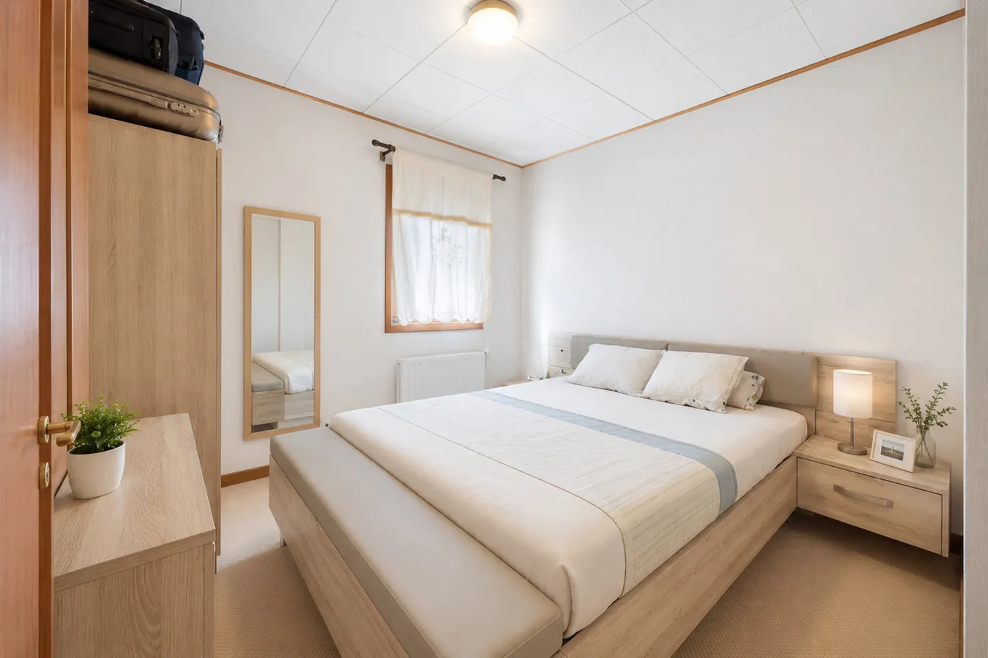 Investment Apartment with Terrace - Photo 2 of 6