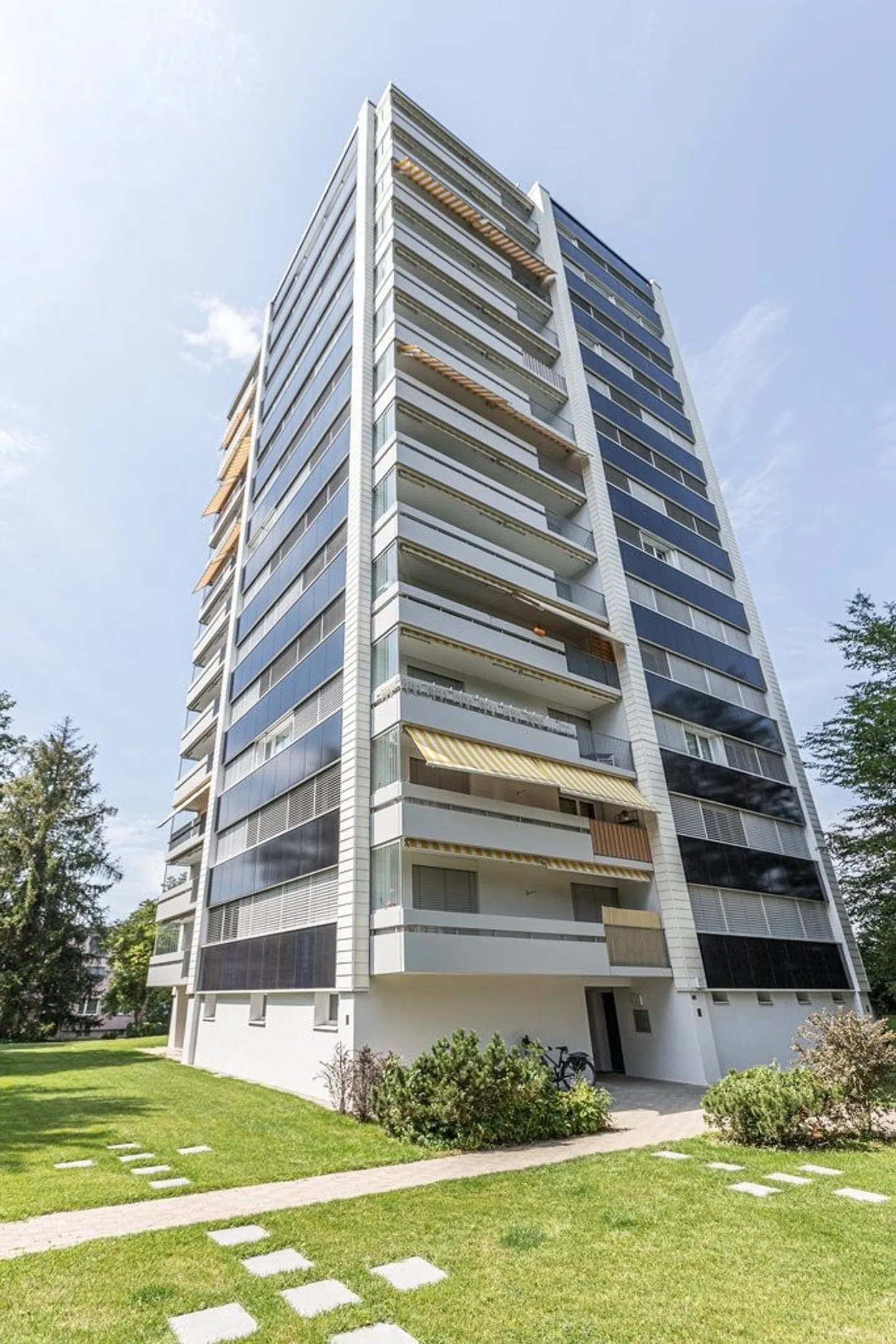 Geniessen Sie eine entspannte Aussicht! - Foto 1 von 7