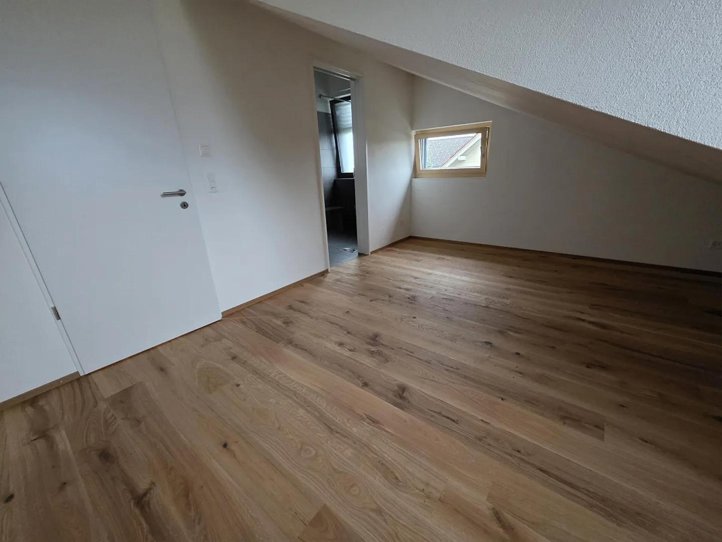 4.5 Room New Apartment with Style - Photo 10 of 19