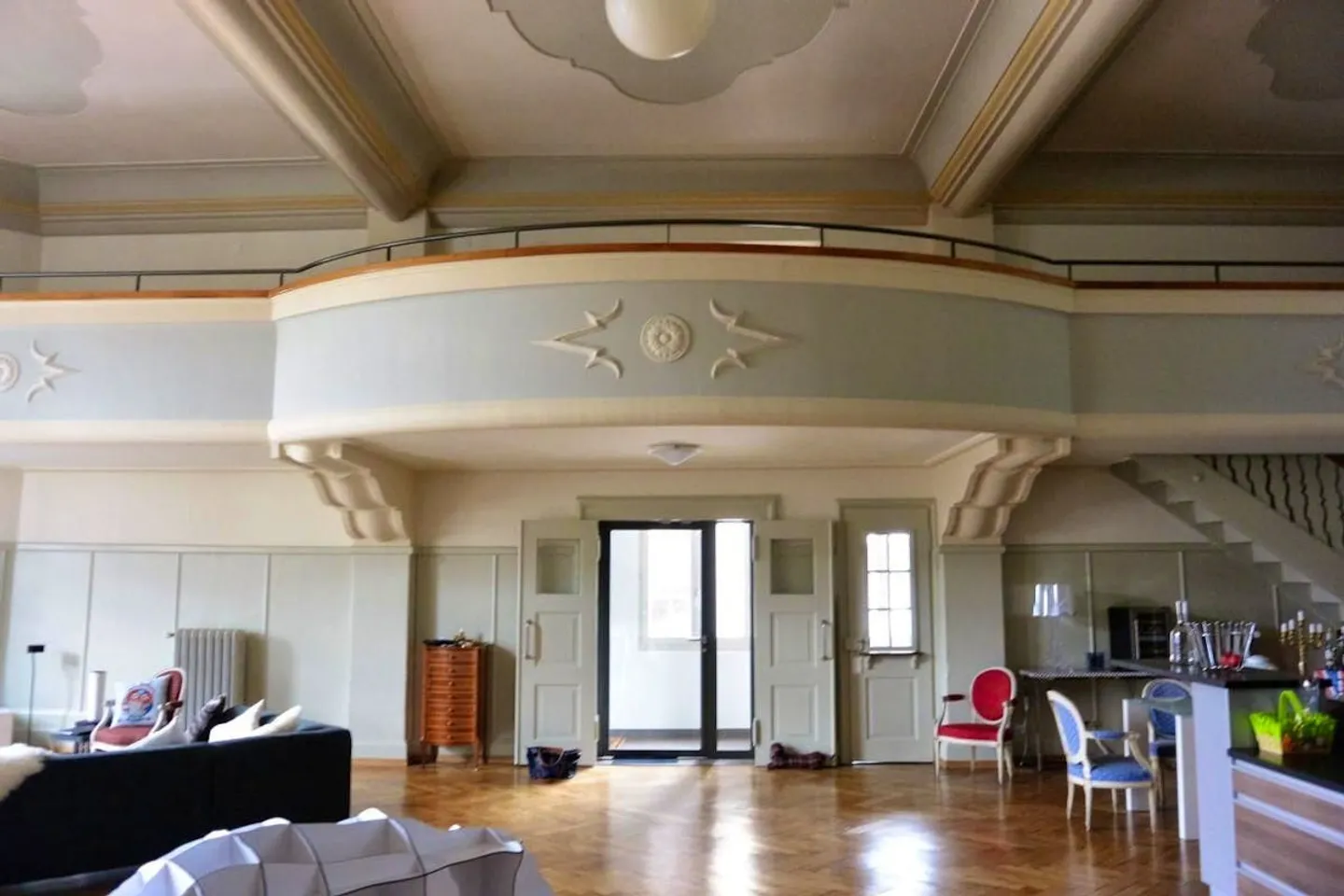 Appartement en loft au cœur de Laupen - Photo 2 sur 7