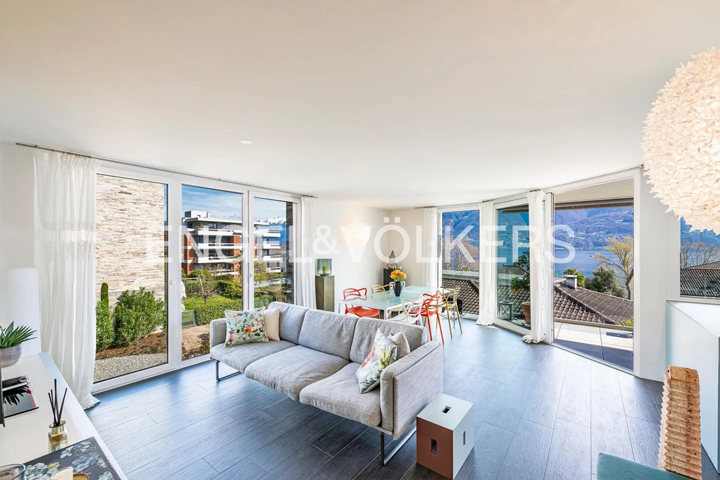 Moderne Wohnung mit Seesicht - Foto 4 von 7
