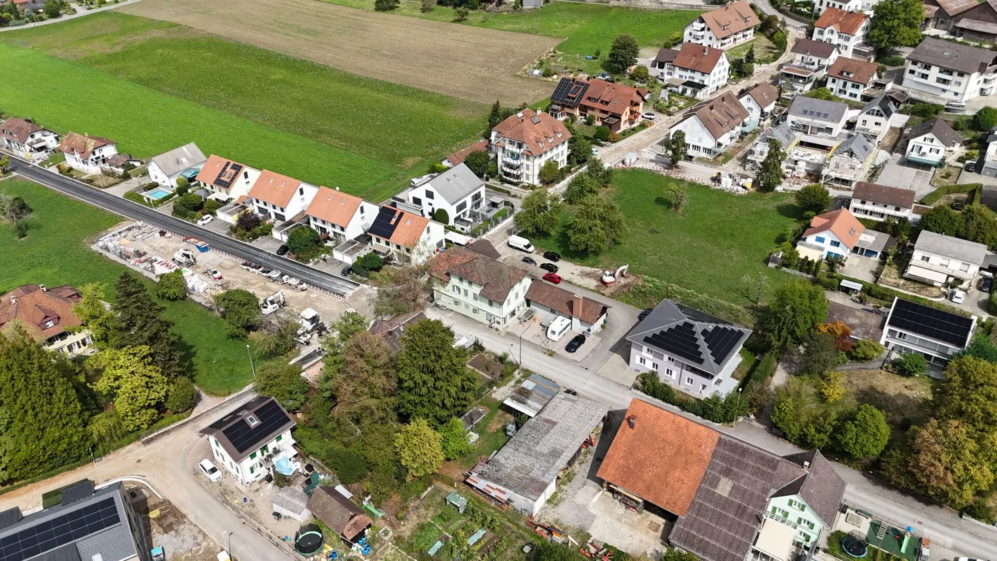 Proprietà versatile con storia, rendimento e ampio terreno - Foto 5 di 10