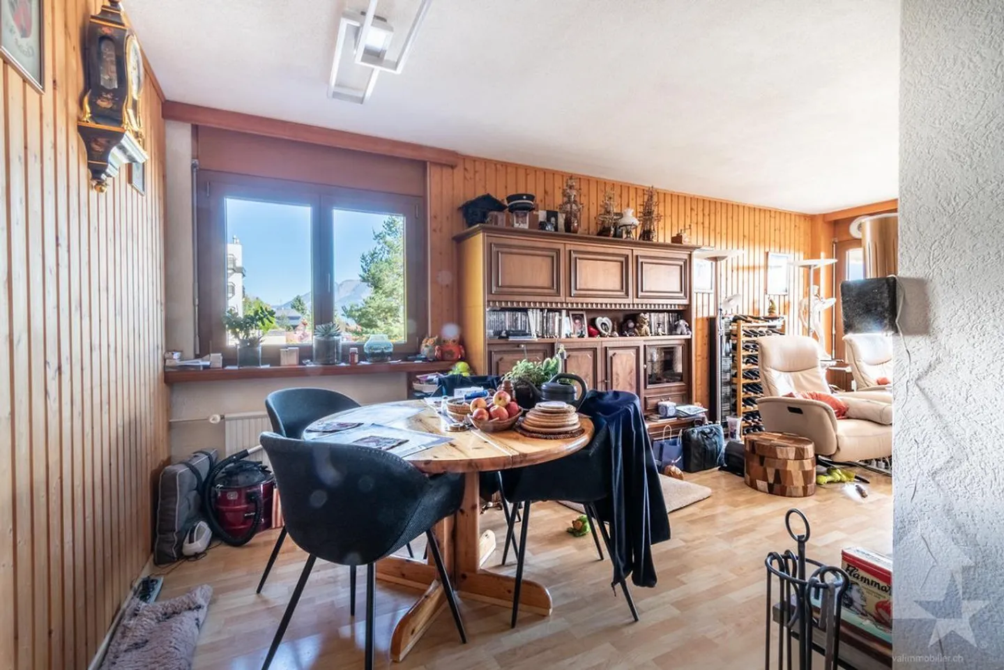 Appartement Charmant avec Grande Terrasse - Photo 4 sur 9