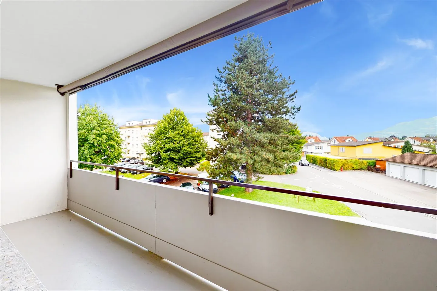 Appartement lumineux dans un quartier résidentiel prisé - Photo 6 sur 7