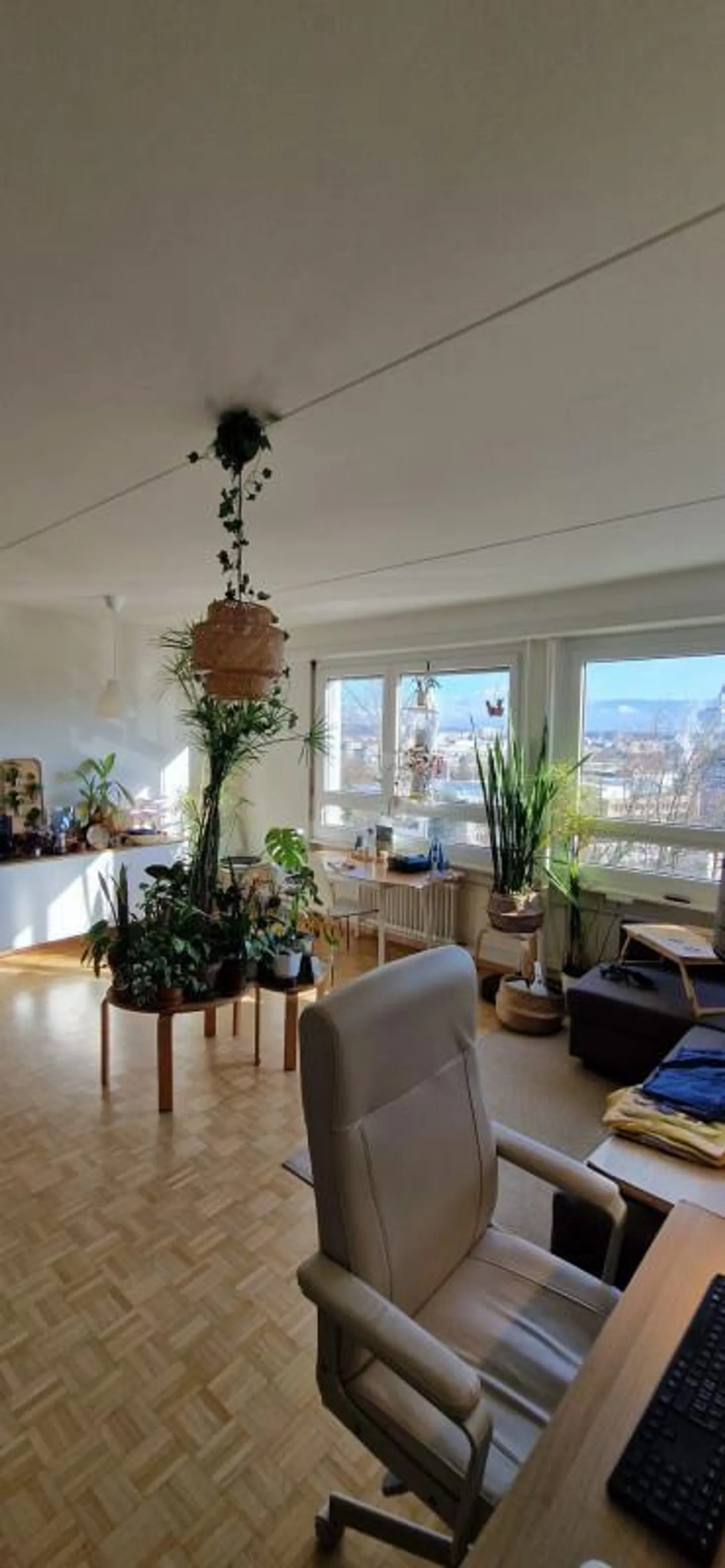 Appartement de 3 pièces au 2ème étage situé à Petit-Lancy 1213 - Photo 1 sur 8