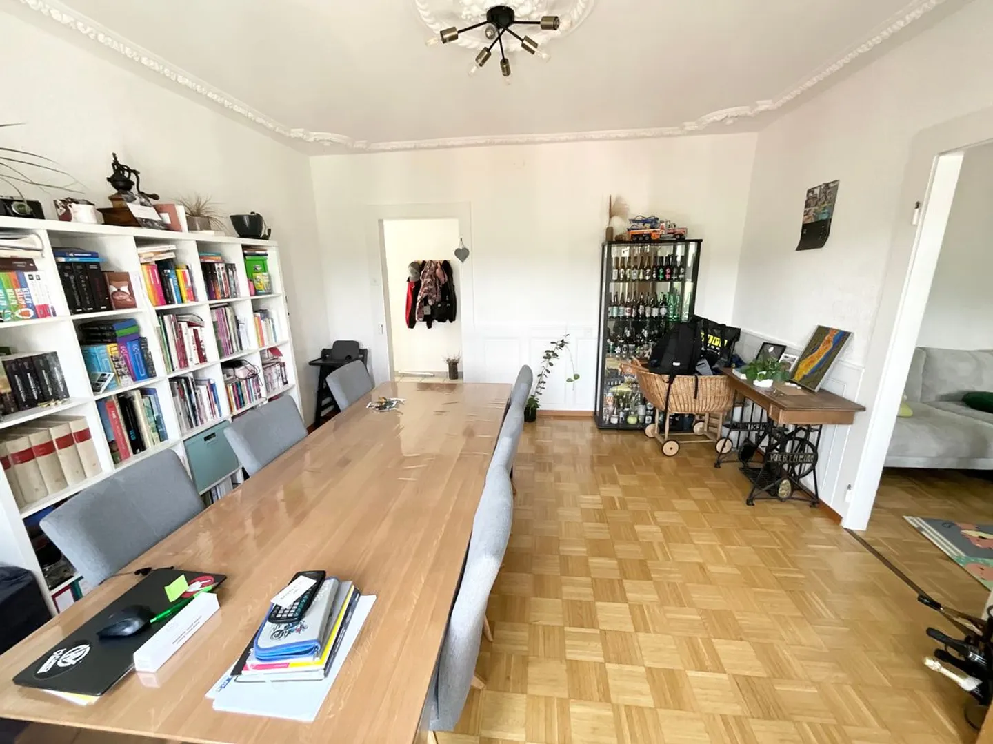 Appartamento con 4.5 stanze e piccolo balcone - Foto 9 di 9