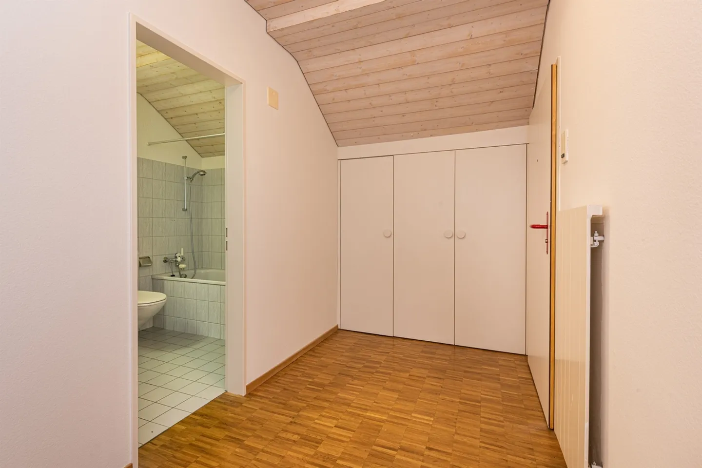 Incantevole attico con due balconi - Foto 7 di 7