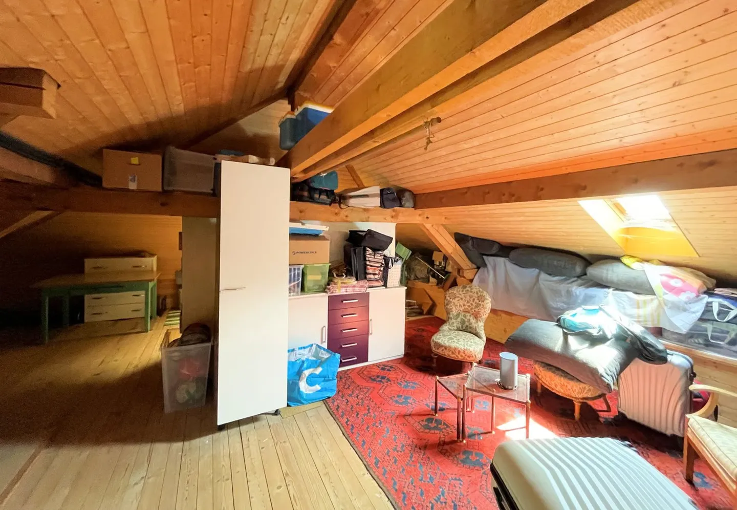 Zweifamilienhaus mit Entwicklungspotenzial - Foto 12 von 19